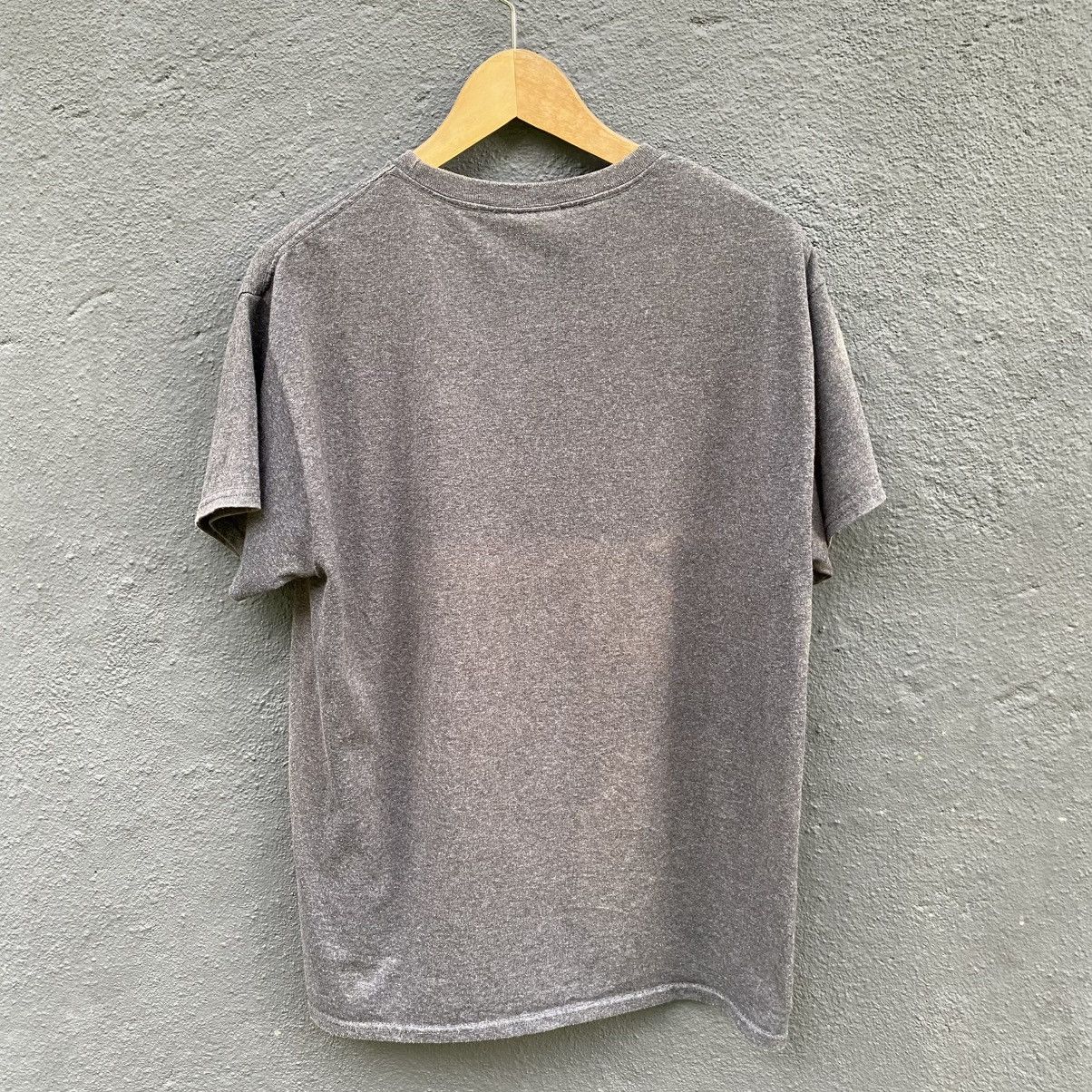 Vintage Thrashed Faded Vintage Gold’s Gym Tee Size US M / EU 48-50 / 2 - 3 Thumbnail