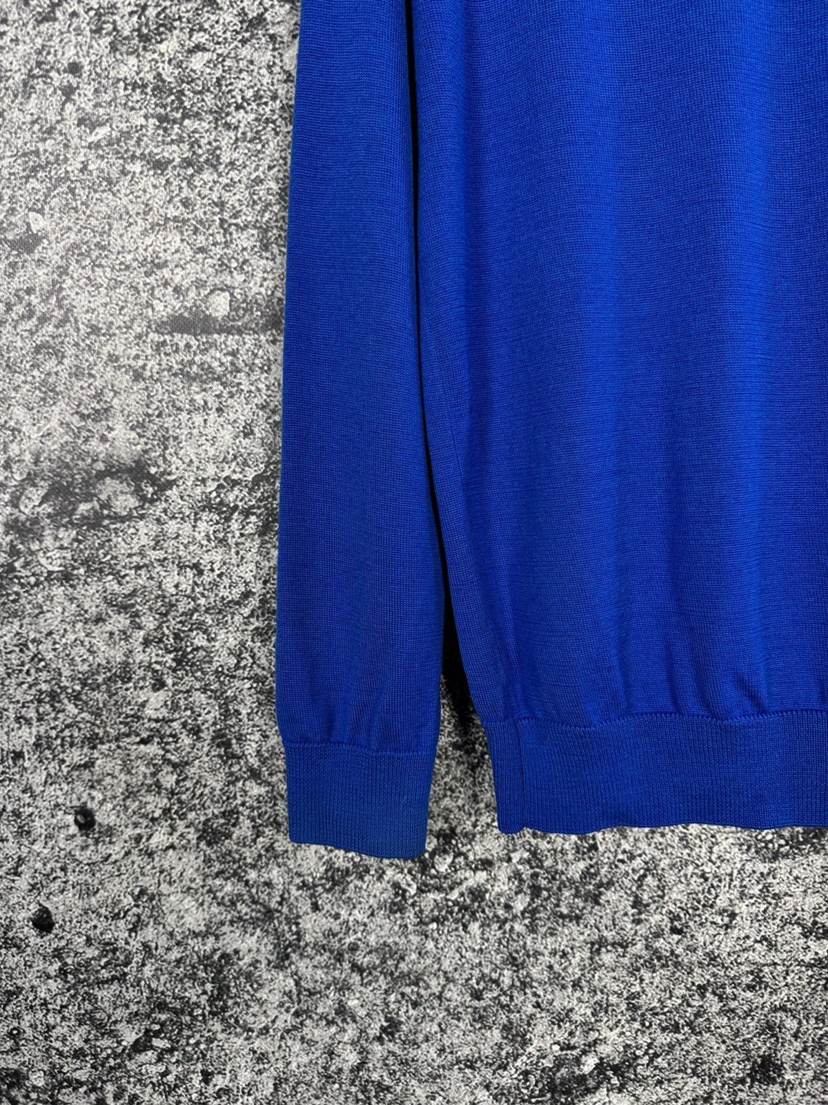 Fred Perry Men’s Fred Perry V-Neck Wool Sweater Blue Pullover Size L Size US L / EU 52-54 / 3 - 13 Thumbnail