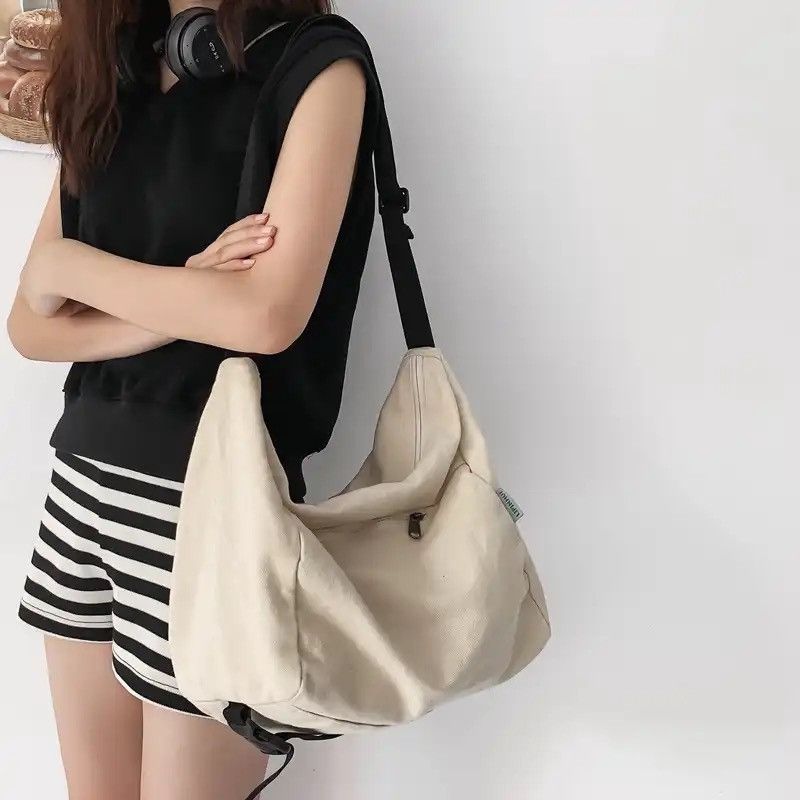 Japanese Brand Leisure Canvas Shoulder Bag Size ONE SIZE - 3 Thumbnail