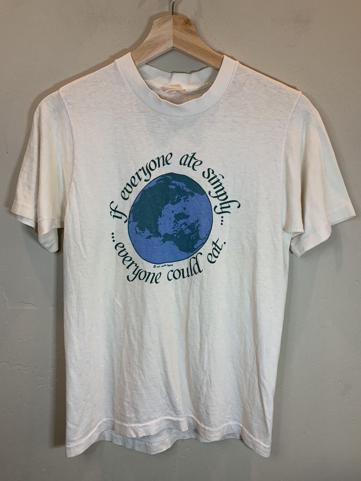 Vintage RARE Vintage 70’s If Everyone Ate Simply Everyone Eats Shirt Size US S / EU 44-46 / 1 - 1 Thumbnail