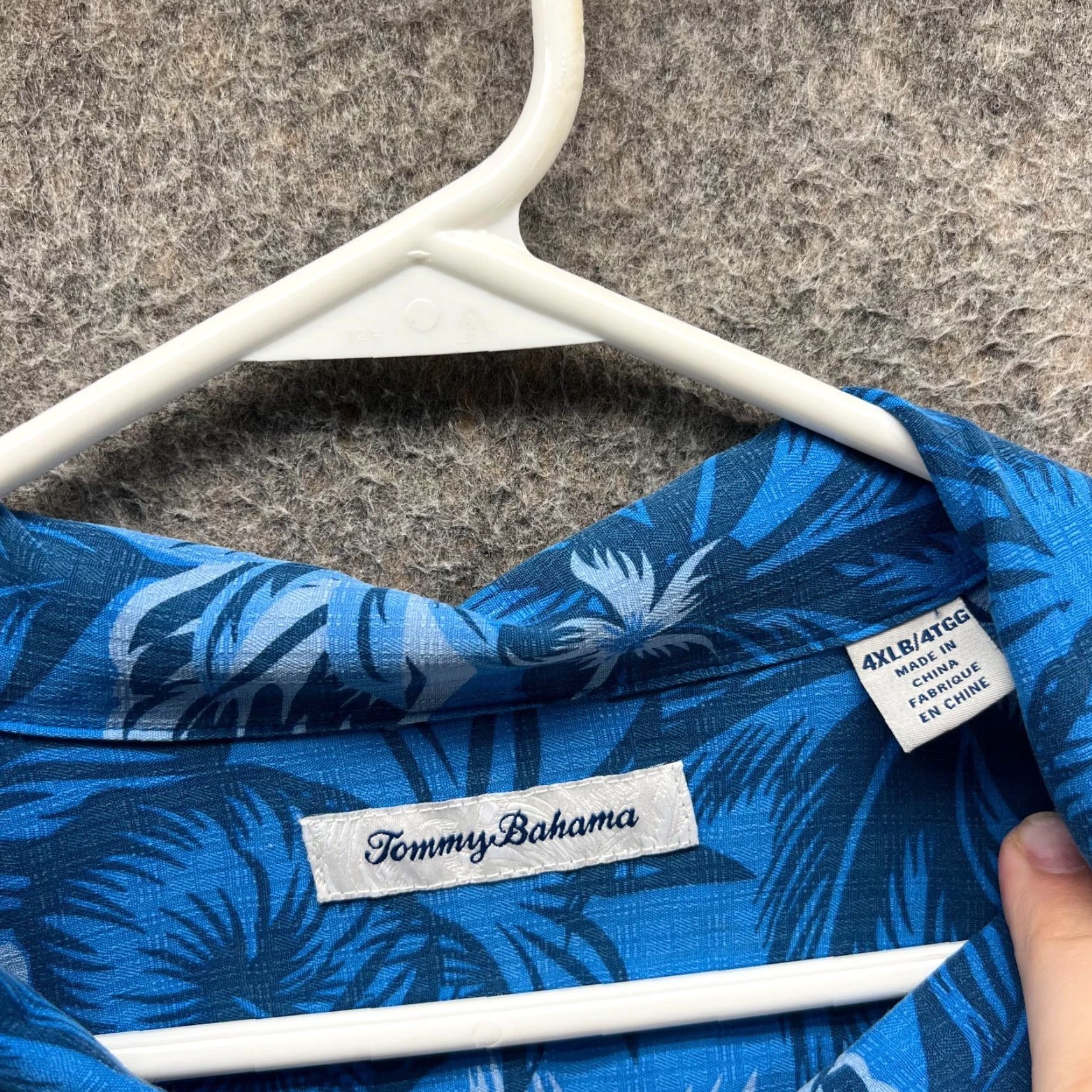 Tommy Bahama Tommy Bahama Shirt Mens 4XLB Blue Button-Down Hawaiian Floral Silk Big & Tall Casual Shirt Size US XXL / EU 58 / 5 - 6 Thumbnail