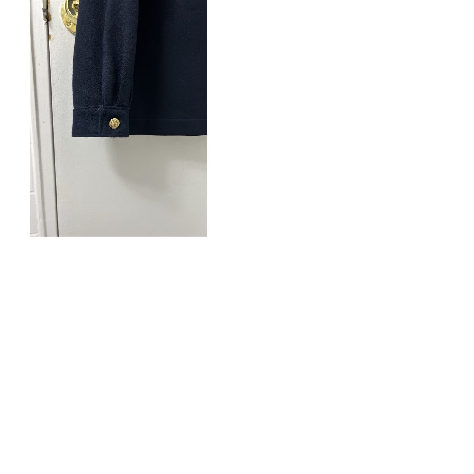 Vintage VINTAGE LL Bean Jacket Womens 16 Navy 100% Wool Made in USA Cardigan Gold Buttons Blue Wool Coat Women Size XXL / US 16-18 / IT 52-54 - 9 Thumbnail