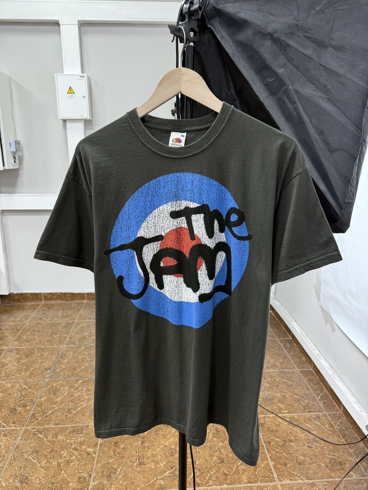 Fruit Of The Loom 🇬🇧 Vintage The Jam Band T-shirt Paul Weller Mod Revival Retro Size US XL / EU 56 / 4 - 1 Thumbnail