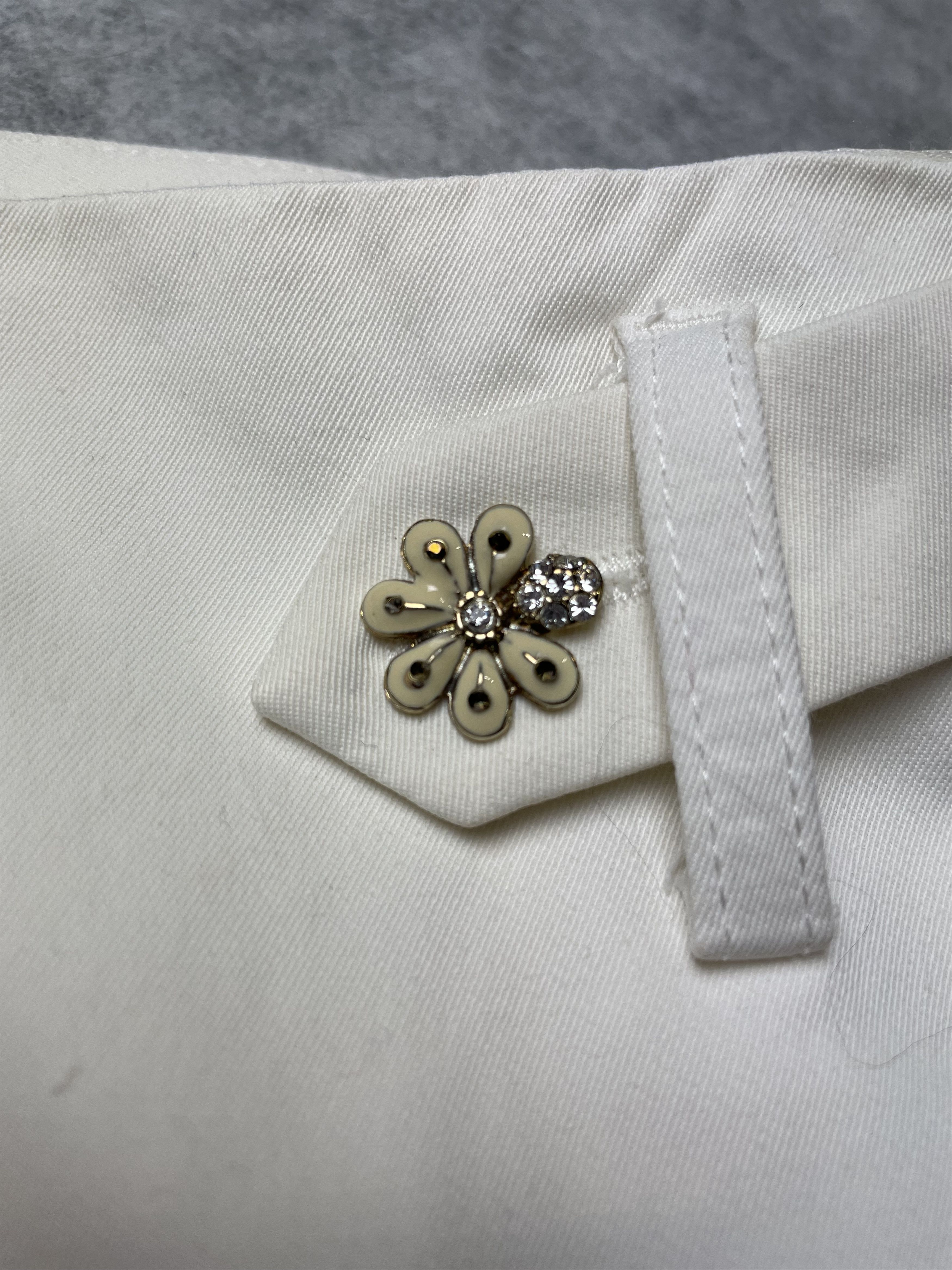 Blumarine Blumarine White Straight Pants Trousers IT 44 Size 30" / US 8 / IT 44 - 7 Thumbnail