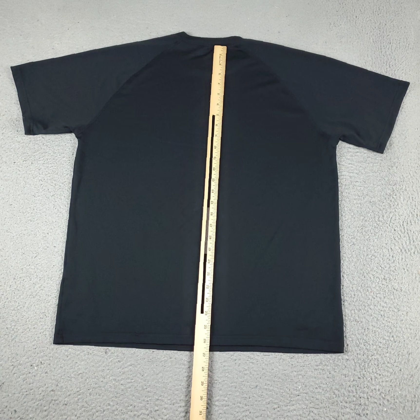 Under Armour Under Armour T Shirt Mens Large Black Active Gym Short Sleeve Size US L / EU 52-54 / 3 - 3 Thumbnail