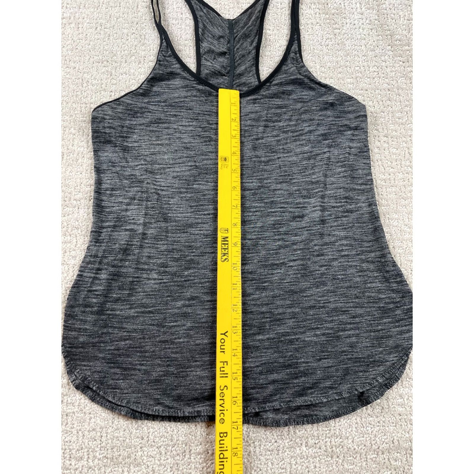 Lululemon Lululemon Tank Top Womens 4 What The Sport Singlet Heathered Gray Split Strap Sleeveless Racerback Athletic Basic Activewear Running Size S / US 4 / IT 40 - 2 Thumbnail