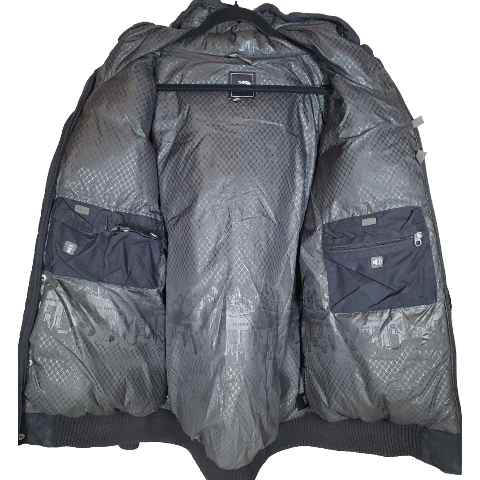 The North Face VTG The North Face Gotham Jacket Down Parka HyVent Black ANH4 Men's XL Jacket Size US XL / EU 56 / 4 - 4 Thumbnail
