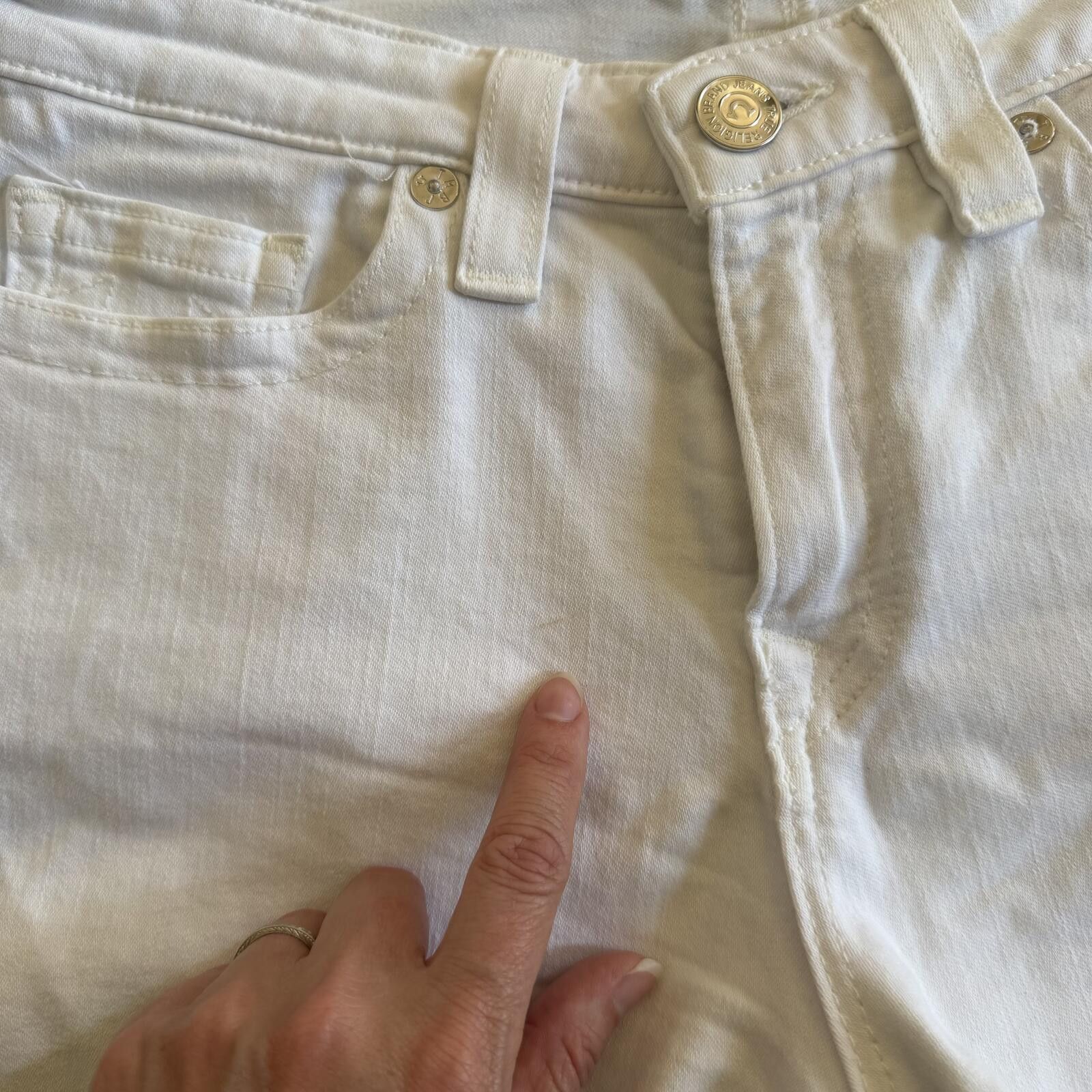True Religion True Religion Jennie Curvy Mid Rise Shorts Size 29 Size 29" - 4 Thumbnail