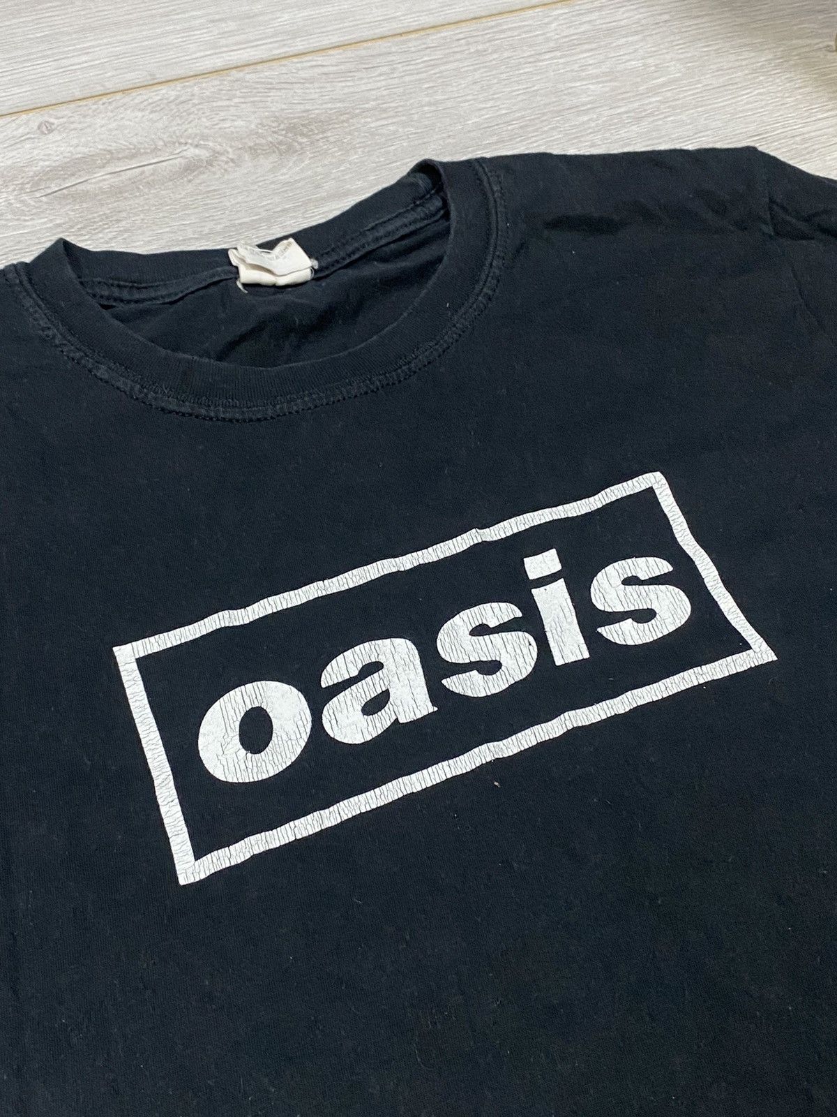 Band Tees Oasis Band Tee T-Shirt definitely maybe Size US M / EU 48-50 / 2 - 4 Thumbnail