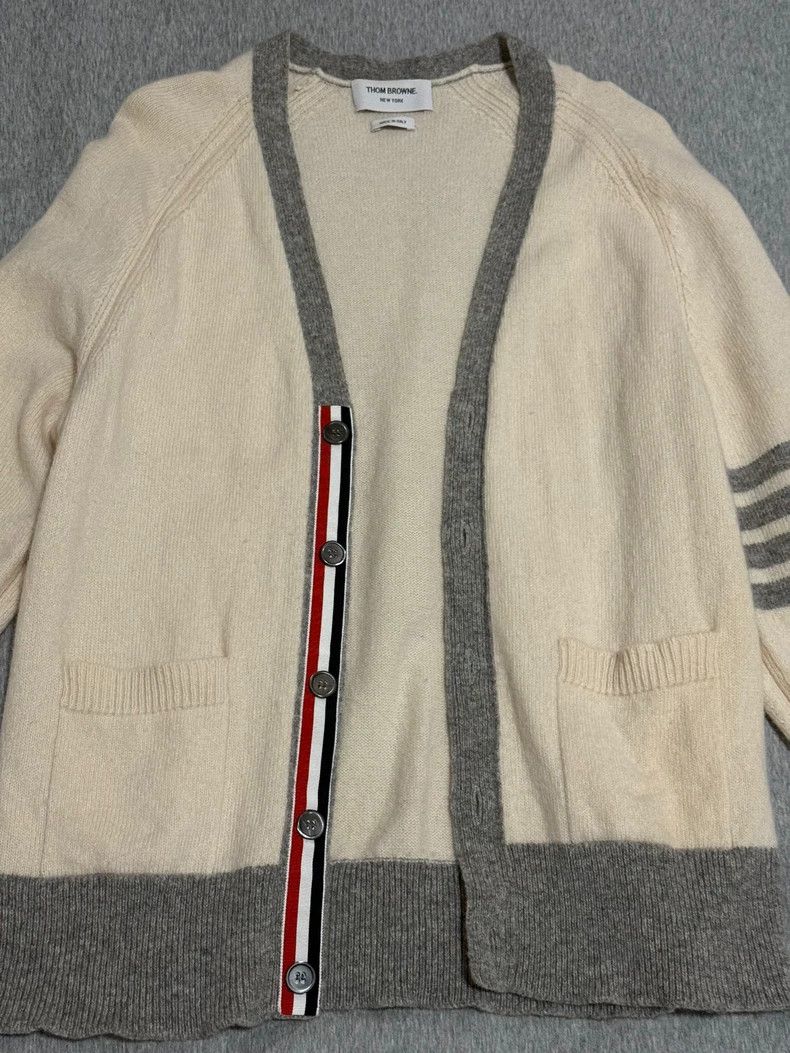 Thom Browne Thom Browne White and gray patchwork cardigan Size US M / EU 48-50 / 2 - 2 Thumbnail