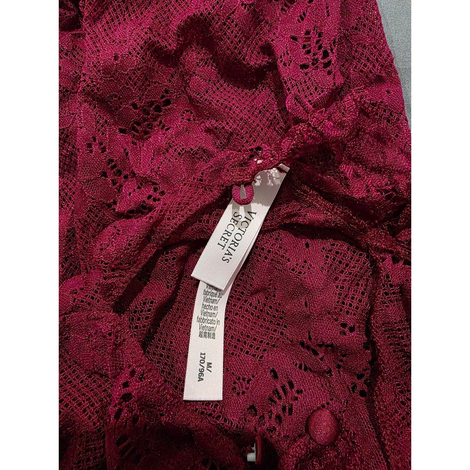 Victoria's Secret Womens size Medium Gorgeous Lace Long Sleeved Bodysuit Victo Size ONE SIZE - 3 Thumbnail
