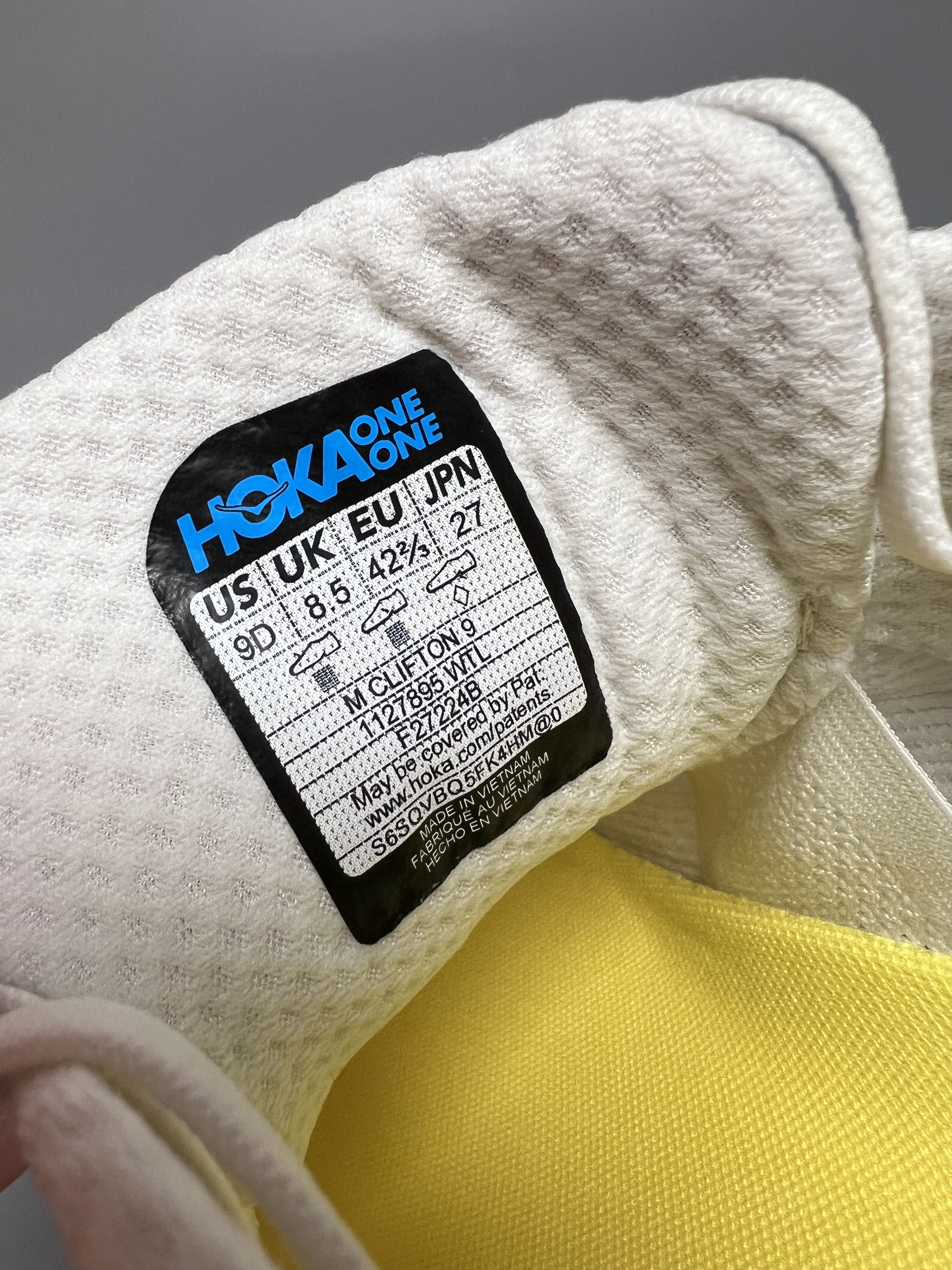 Hoka 9D Hoka One One Clifton 9 Men's Running Shoes Walking Gym Size US 9 / EU 42 - 19 Thumbnail