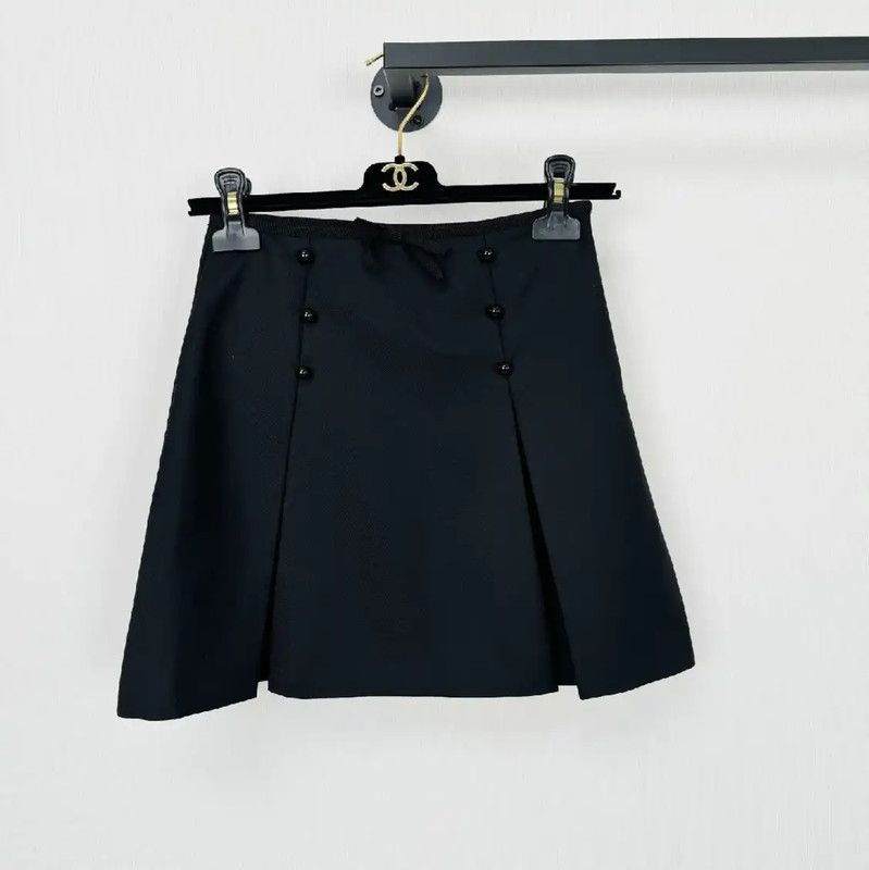 Miu Miu Miu Miu Black Women's Skirt for Winter 0089 Size 23" - 1 Thumbnail