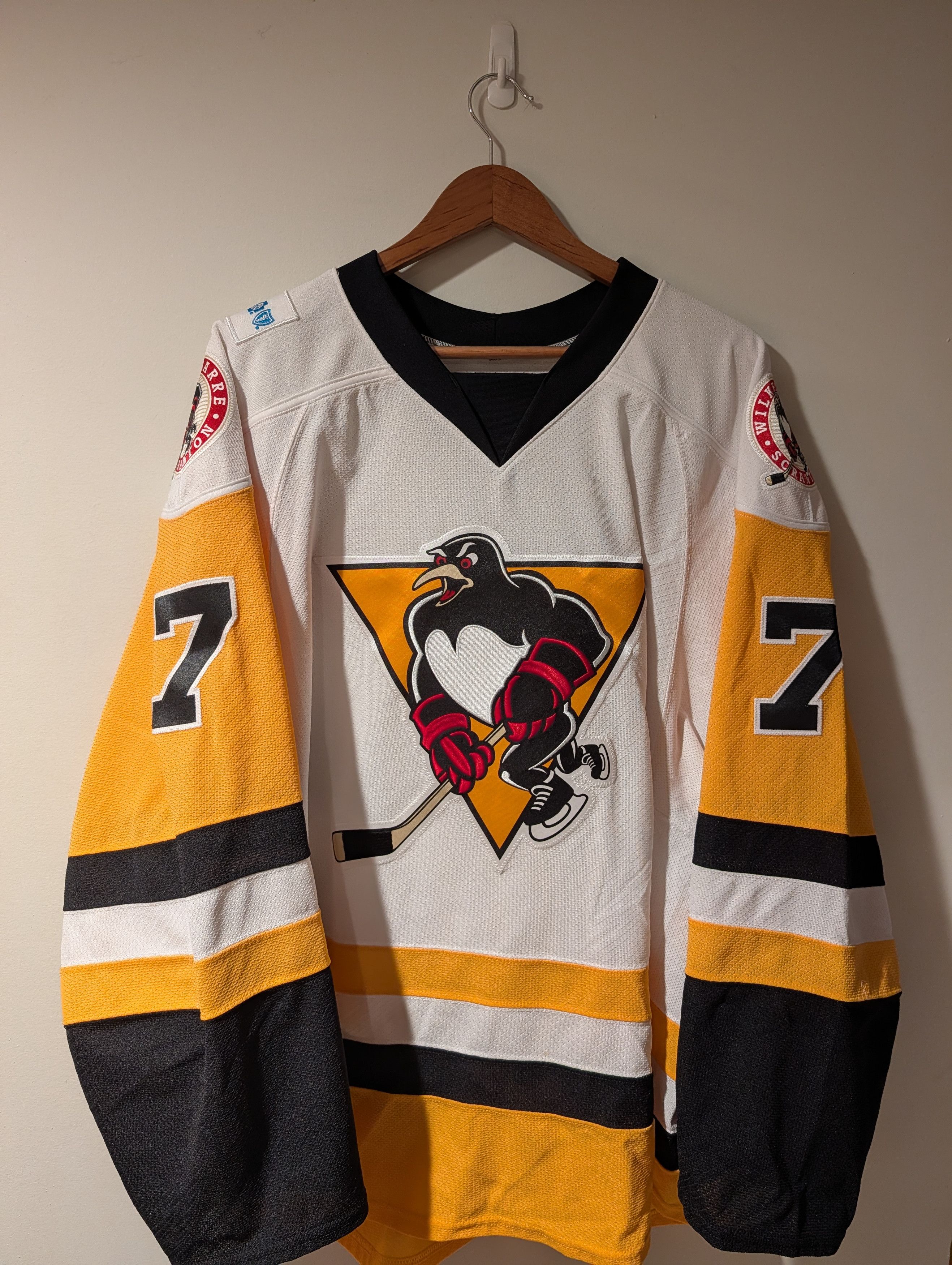 NHL CCM Wilkes-Barre Scranton Penguins Sorkin #7 Hockey Jersey Size US XL / EU 56 / 4 - 1 Thumbnail