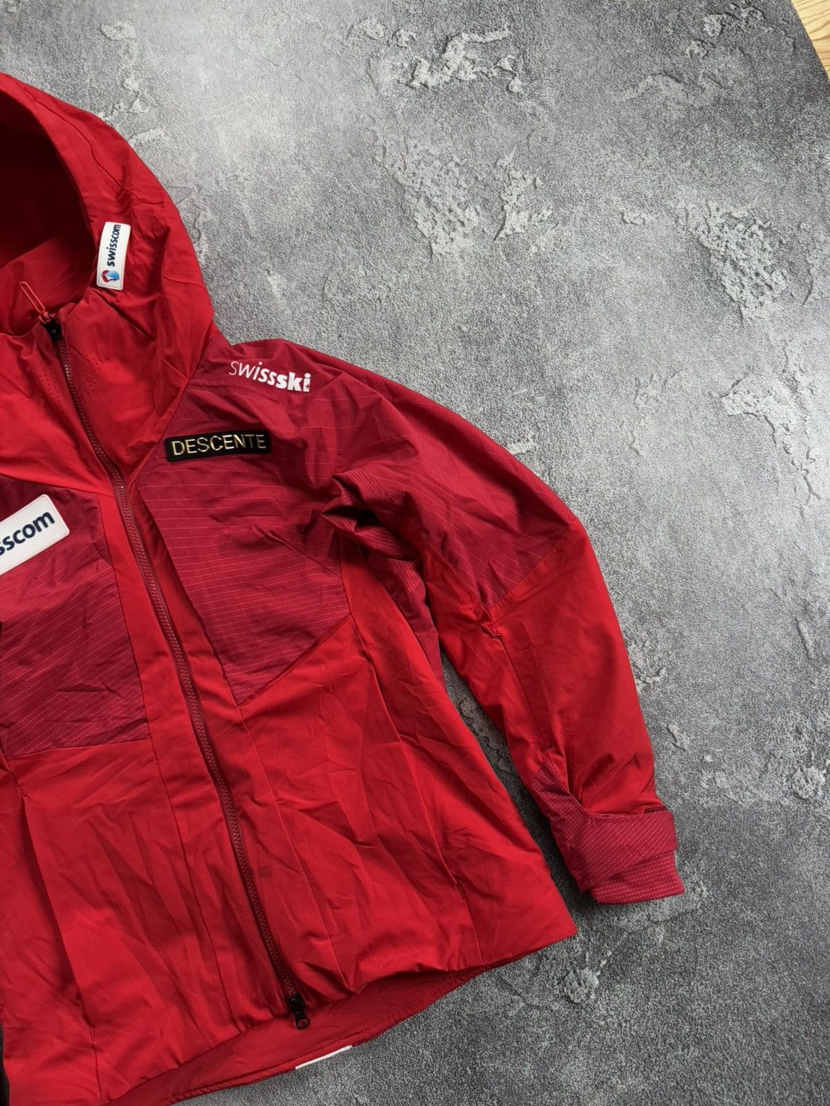 Descente Descente 38/M Wmns Swisscom ski snowboarding jacket zip Size M / US 6-8 / IT 42-44 - 6 Thumbnail
