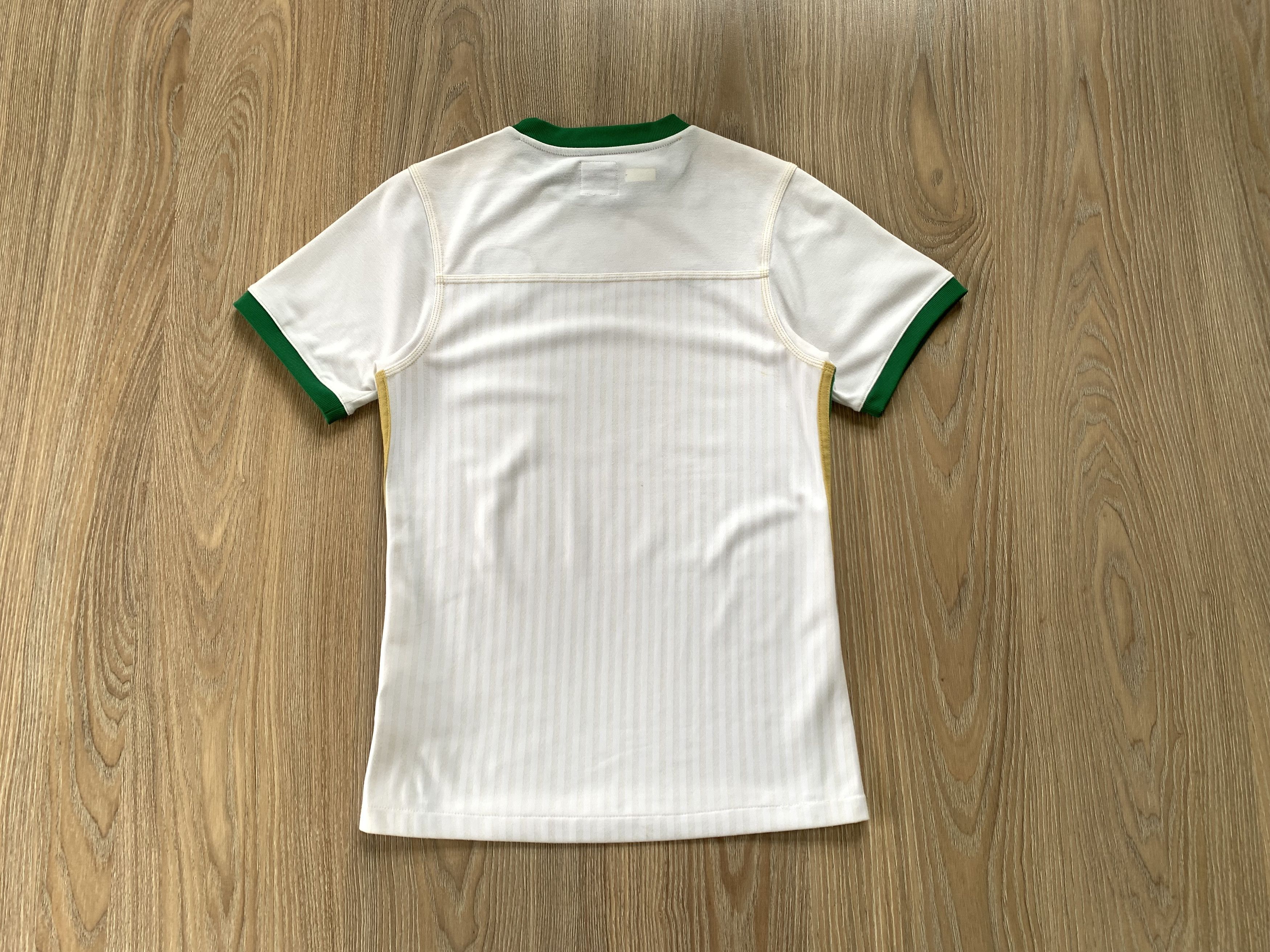 Umbro × Vintage Vintage Umbro Northern Ireland Shirt 2006-2008 Size US XXS / EU 40 - 3 Thumbnail