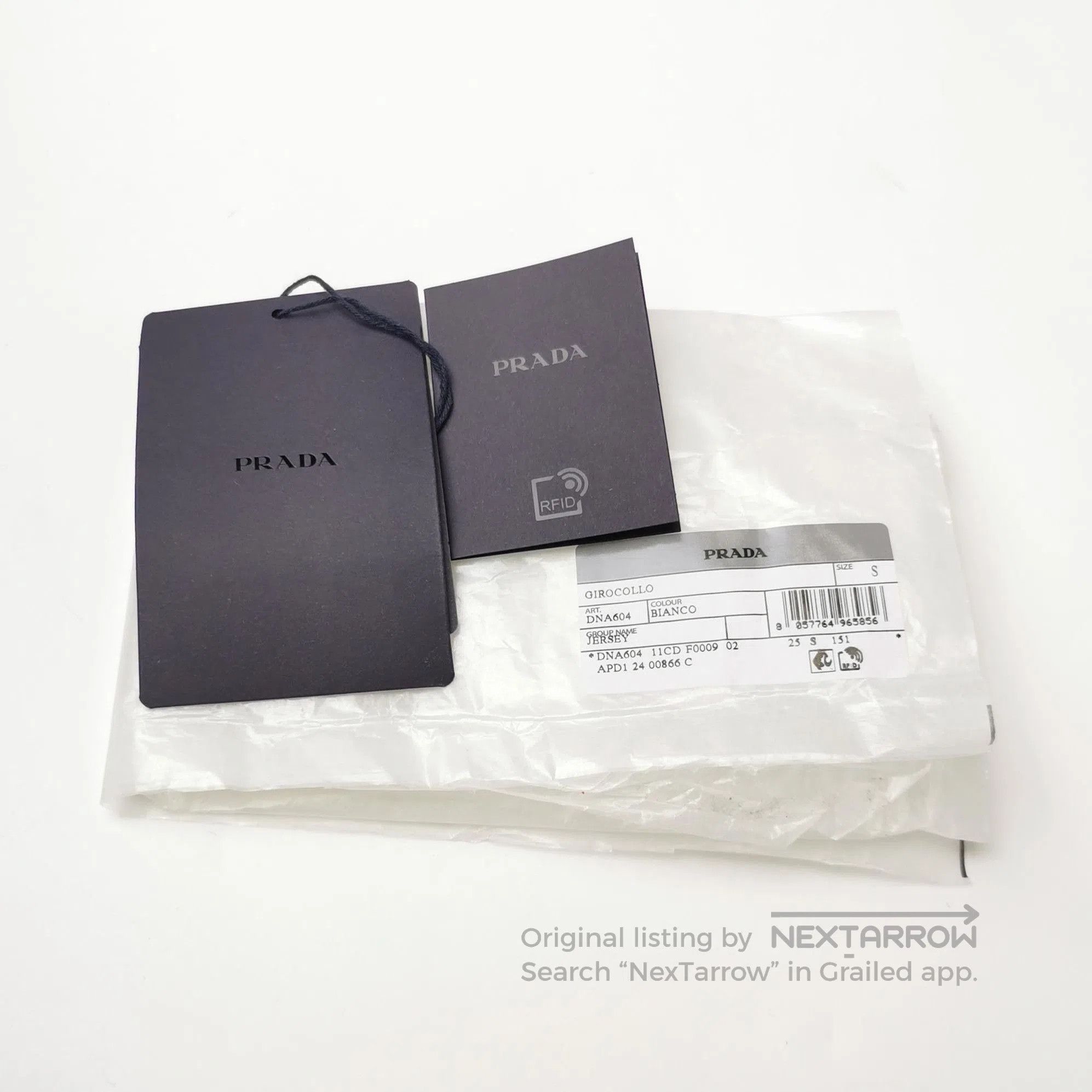 Prada Prada Classic White Cotton Crew Neck T. Size S / US 4 / IT 40 - 3 Thumbnail