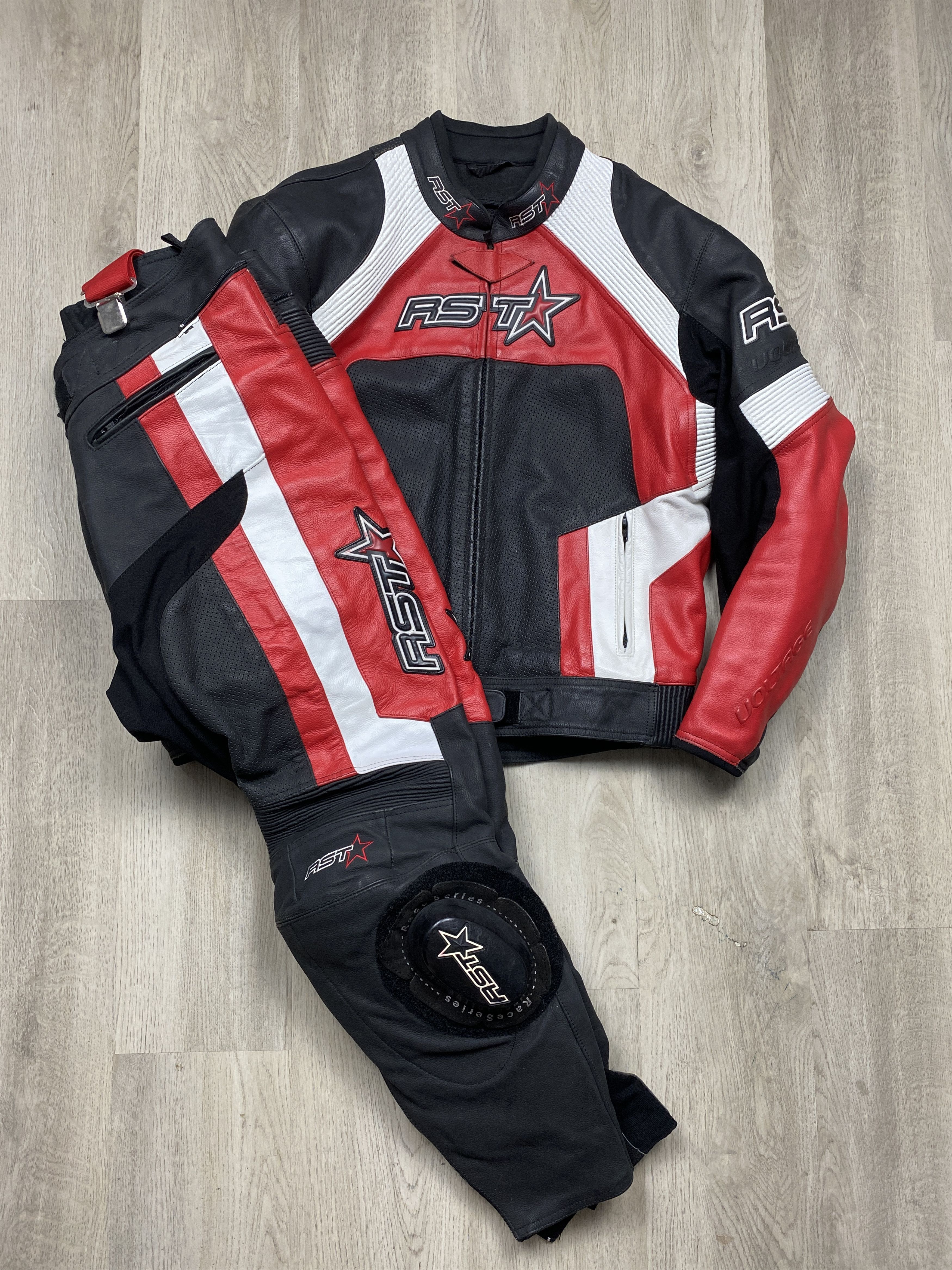 Genuine Leather RST Moto Leather Jacket + Pants Racing Suit Overall Size US M / EU 48-50 / 2 - 2 Thumbnail
