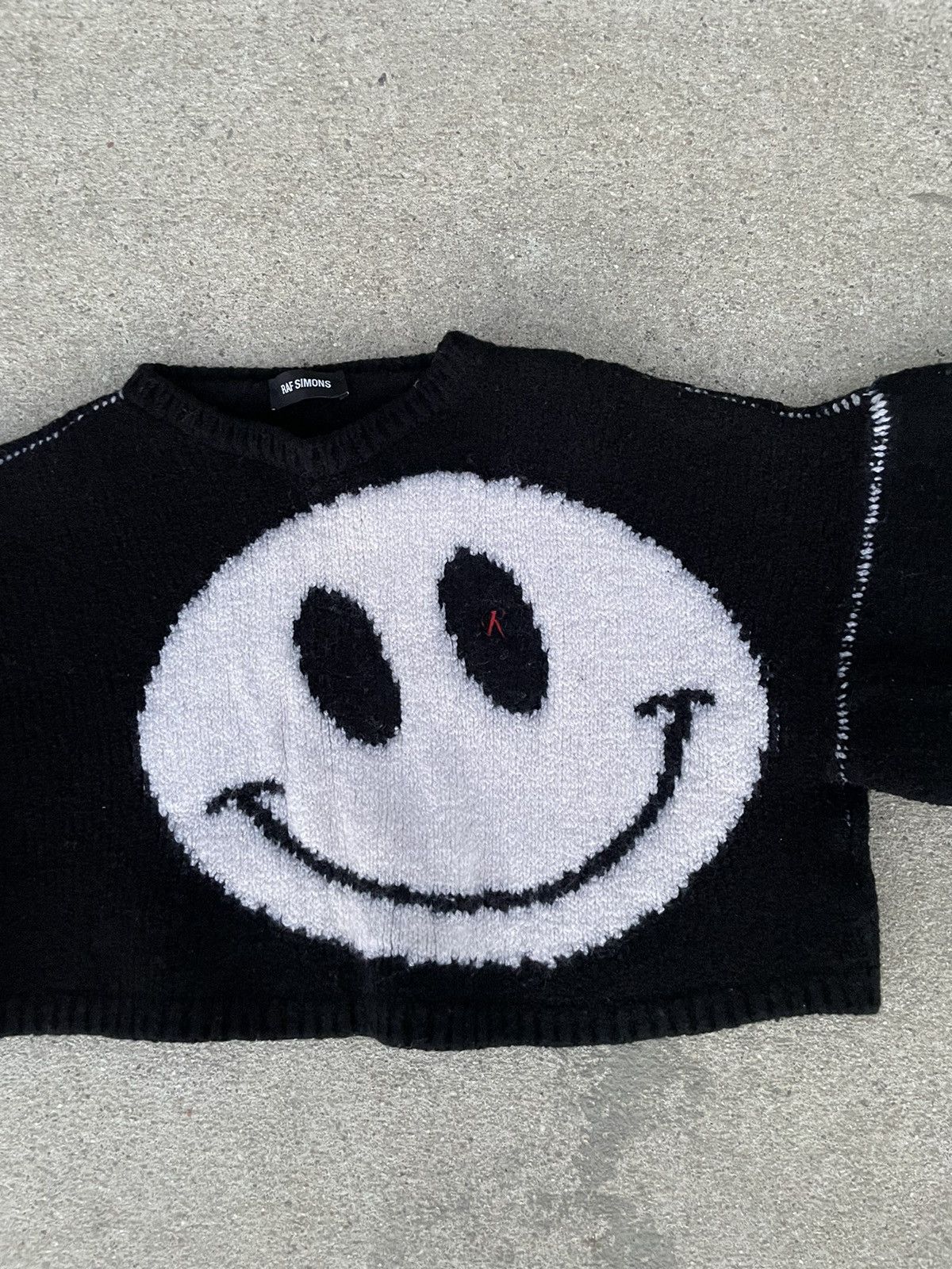 Raf Simons Raf Simons Smiley Wool Sweater Size US XXS / EU 40 - 2 Thumbnail
