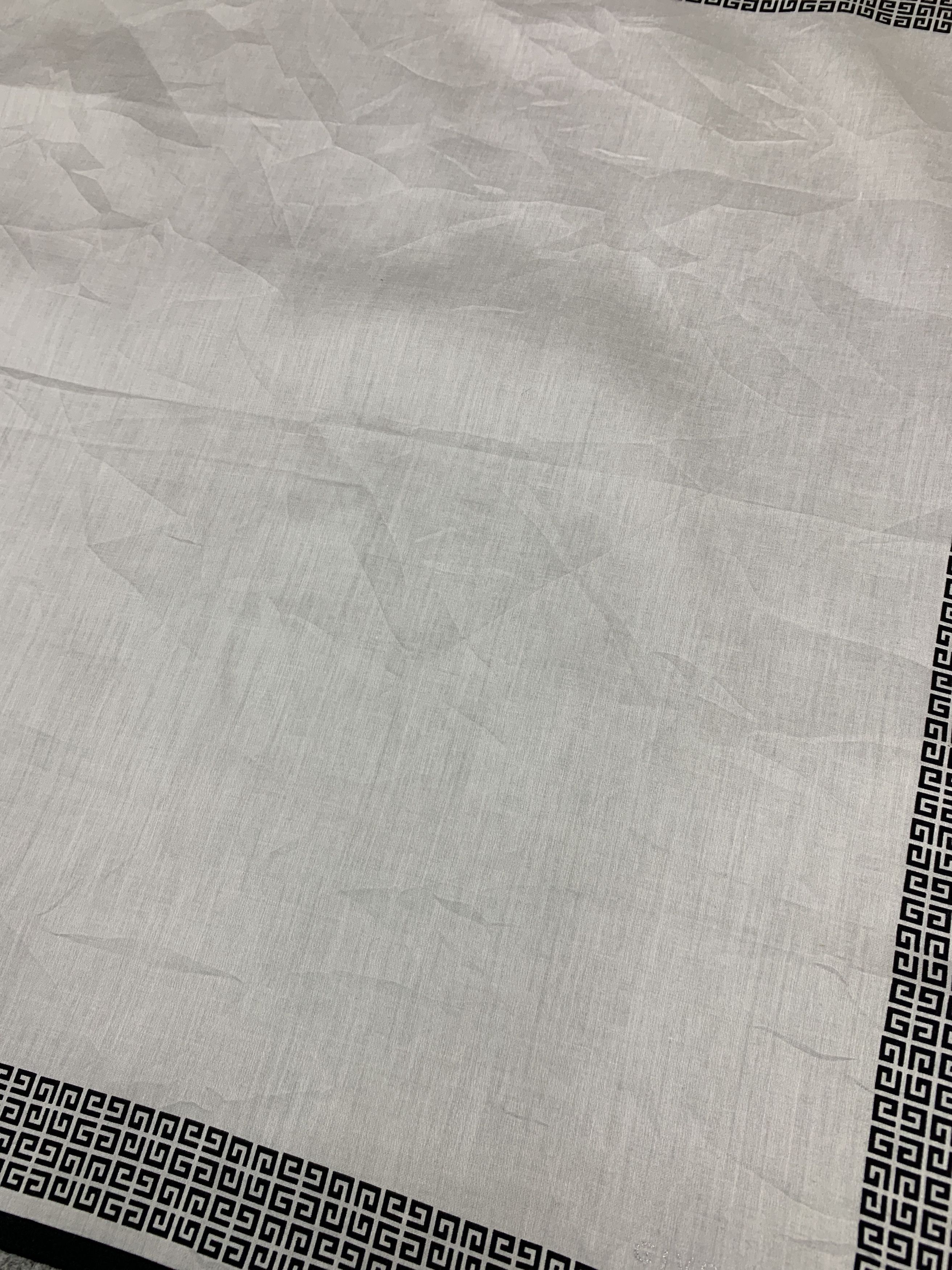 Givenchy × Vintage Vintage Givenchy Neckerchief/Handkerchief - HKA968 Size ONE SIZE - 3 Thumbnail