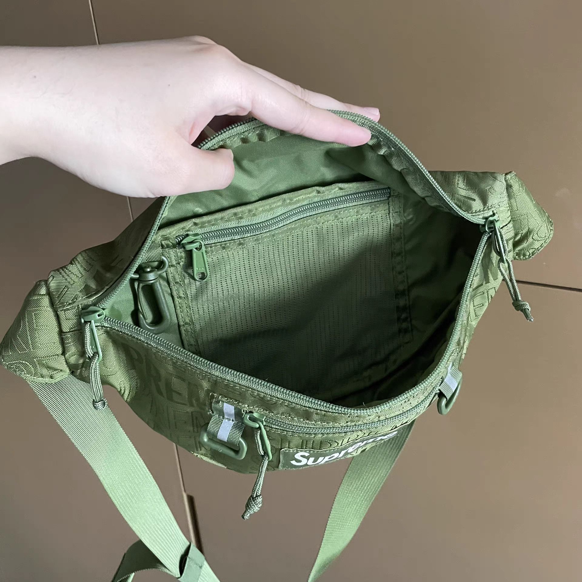 Supreme Supreme SS19 Olive Green All Over Print Waist Bag Size ONE SIZE - 4 Thumbnail