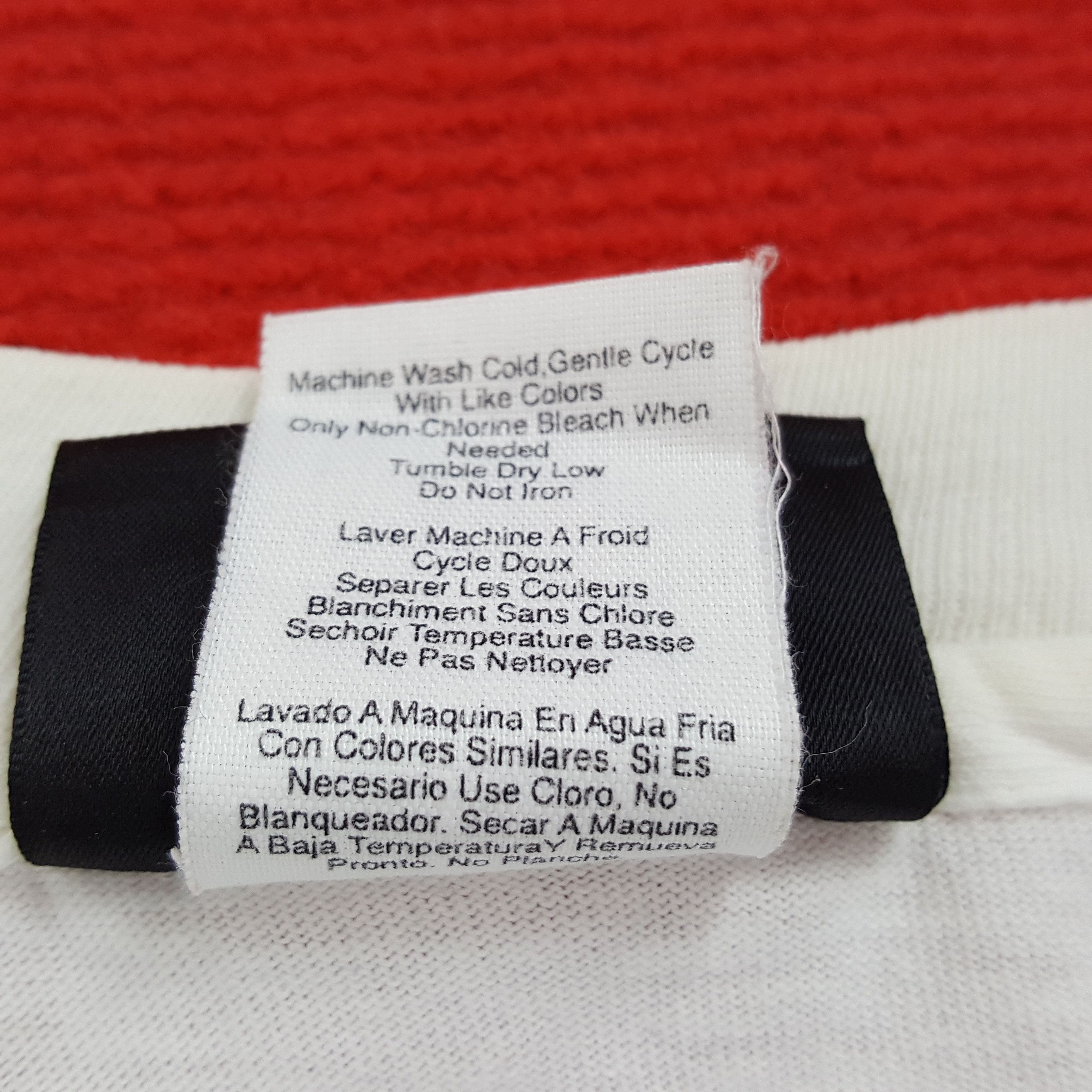 DKNY × Vintage DKNY Center Design Streetwear Style Tshirt Size US L / EU 52-54 / 3 - 9 Thumbnail