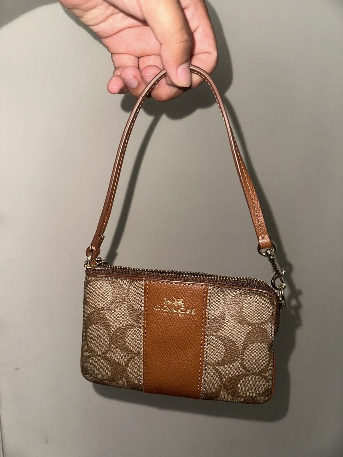 Coach Coach mini thang Size ONE SIZE - 1 Thumbnail