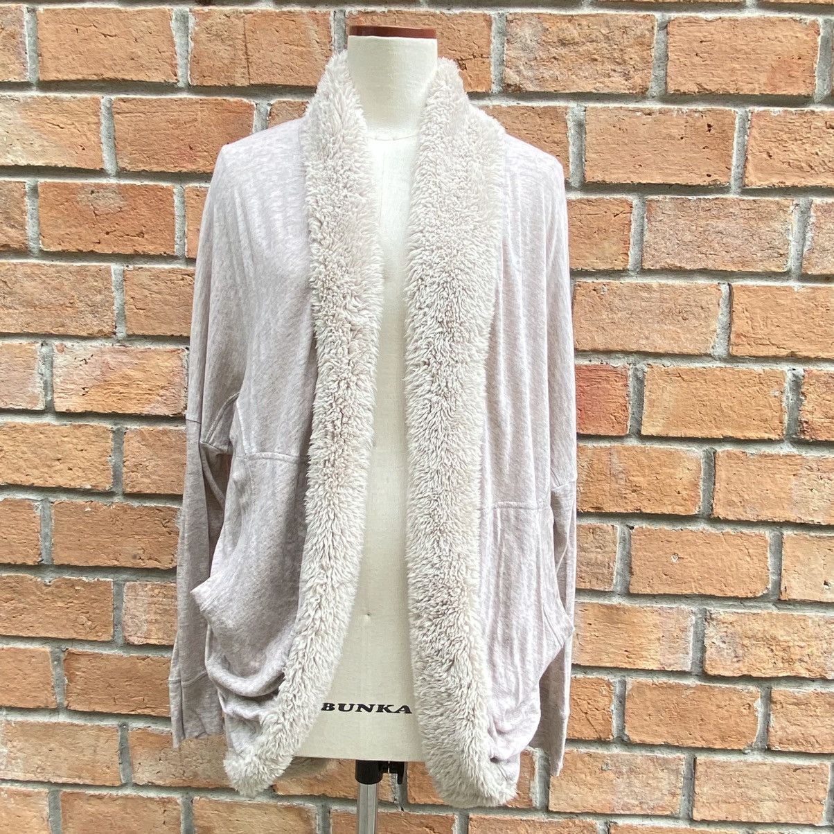 Tsumori Chisato Tsumori Chisato White Fur Collar Cardigan Size XS / US 0-2 / IT 36-38 - 12 Thumbnail