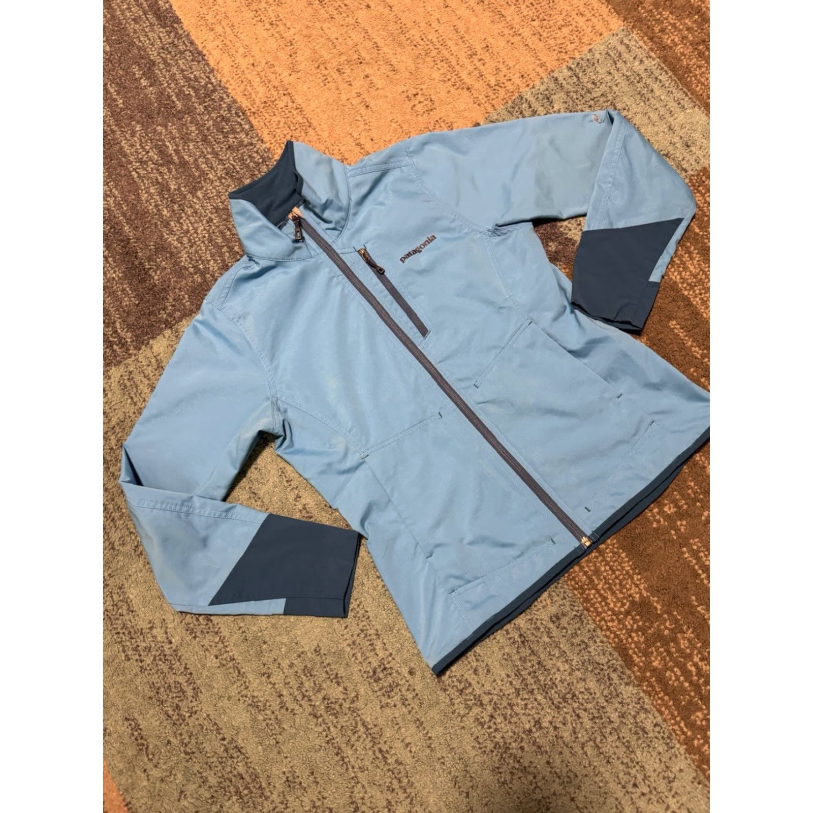 Patagonia Patagonia Softshell Jacket Hoody Blue Full Zip Outdoor Hiking Activewear Unisex Adults Size S Size S / US 4 / IT 40 - 3 Thumbnail