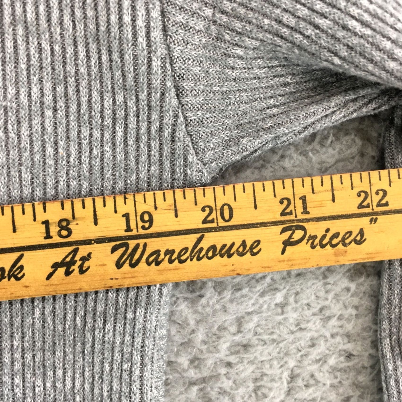 American Eagle Outfitters American Eagle Outfitters Sweater Womens S Grey Knitted Pullover Top Size S / US 4 / IT 40 - 4 Thumbnail