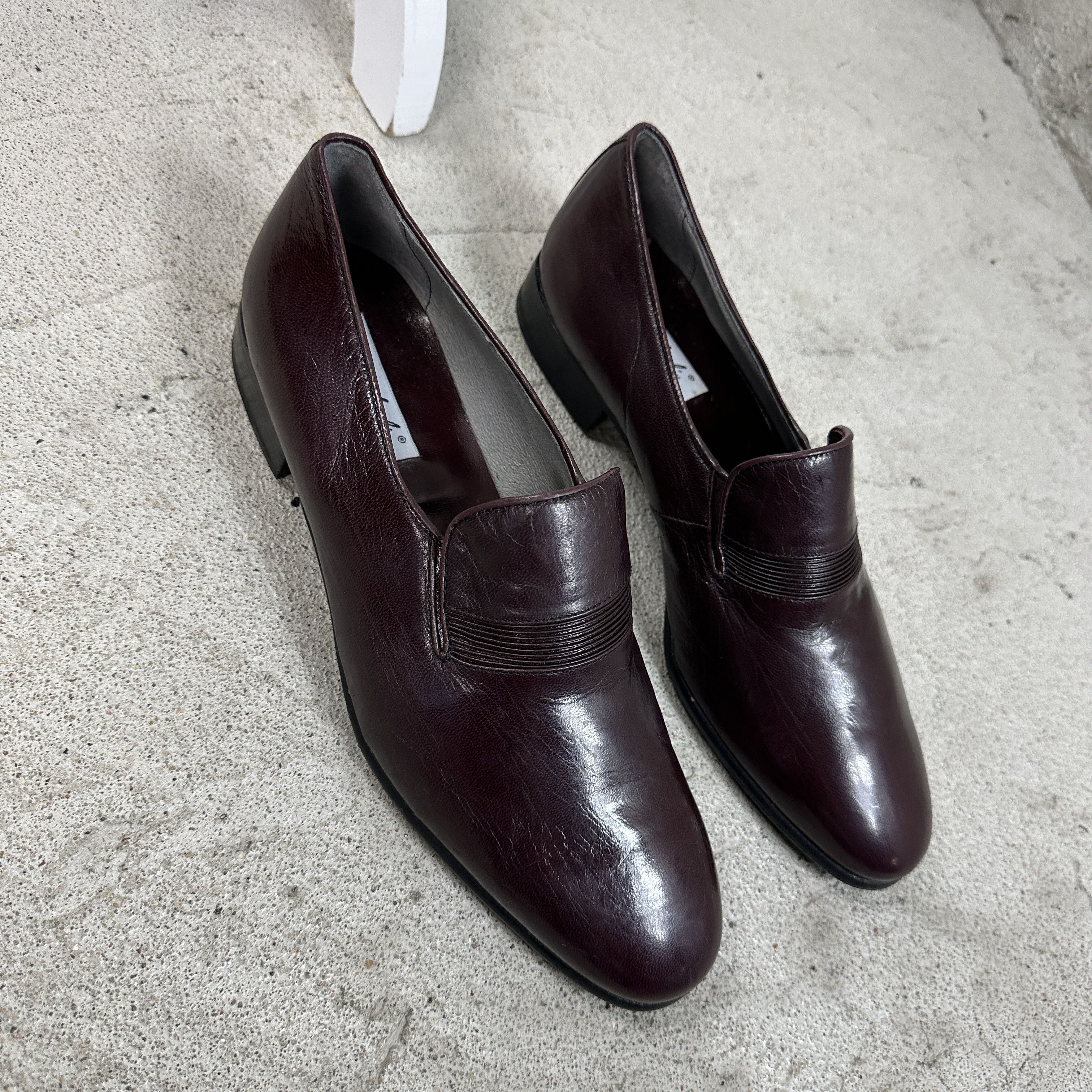 Vintage Vintage Avant Garde Leather Elegant Loafers 00s Size US 11 / EU 44 - 9 Thumbnail