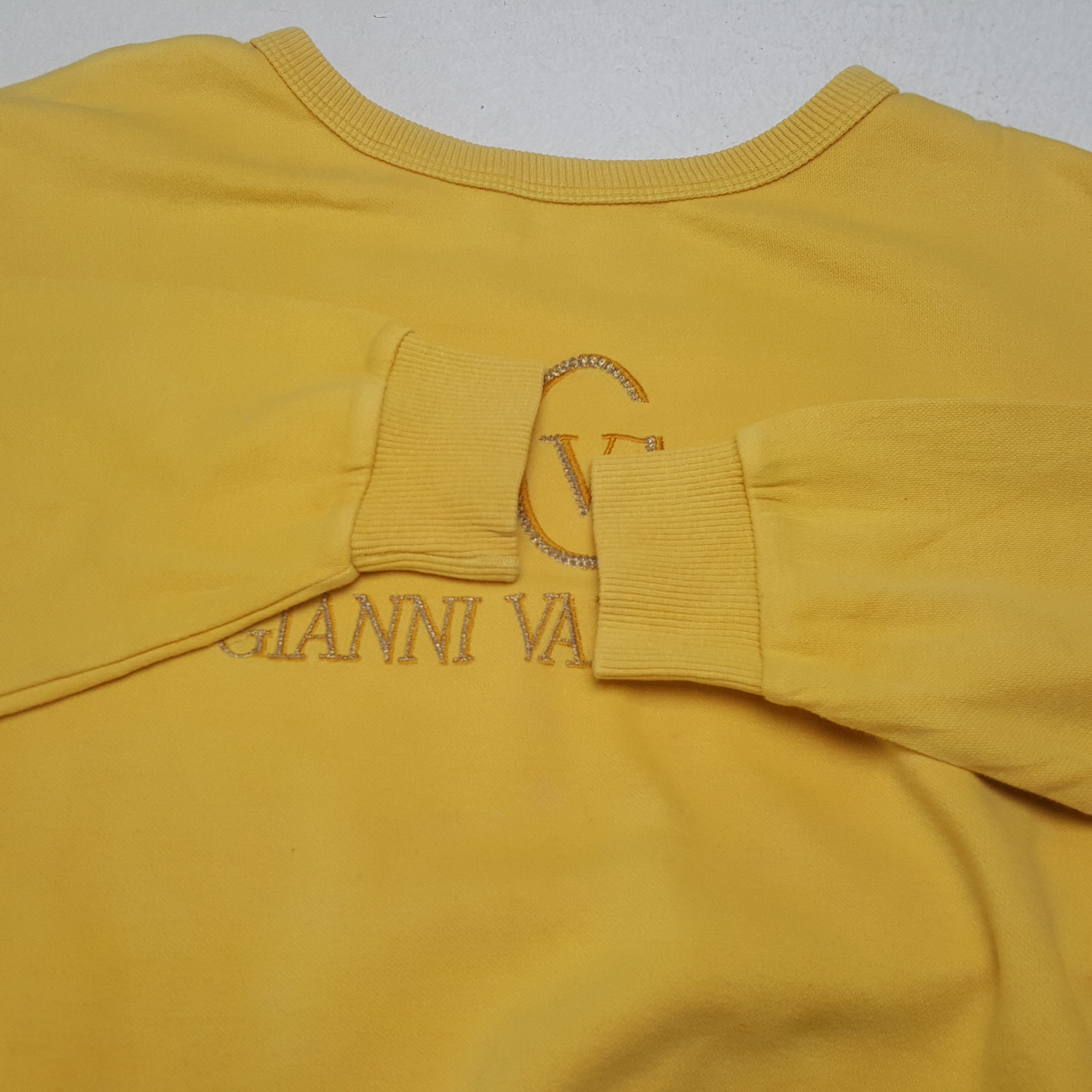 Gianni Valentino × Vintage Vintage GIANNI VALENTINO Italian Brand Sweatshirt C286N7 Size US M / EU 48-50 / 2 - 4 Thumbnail