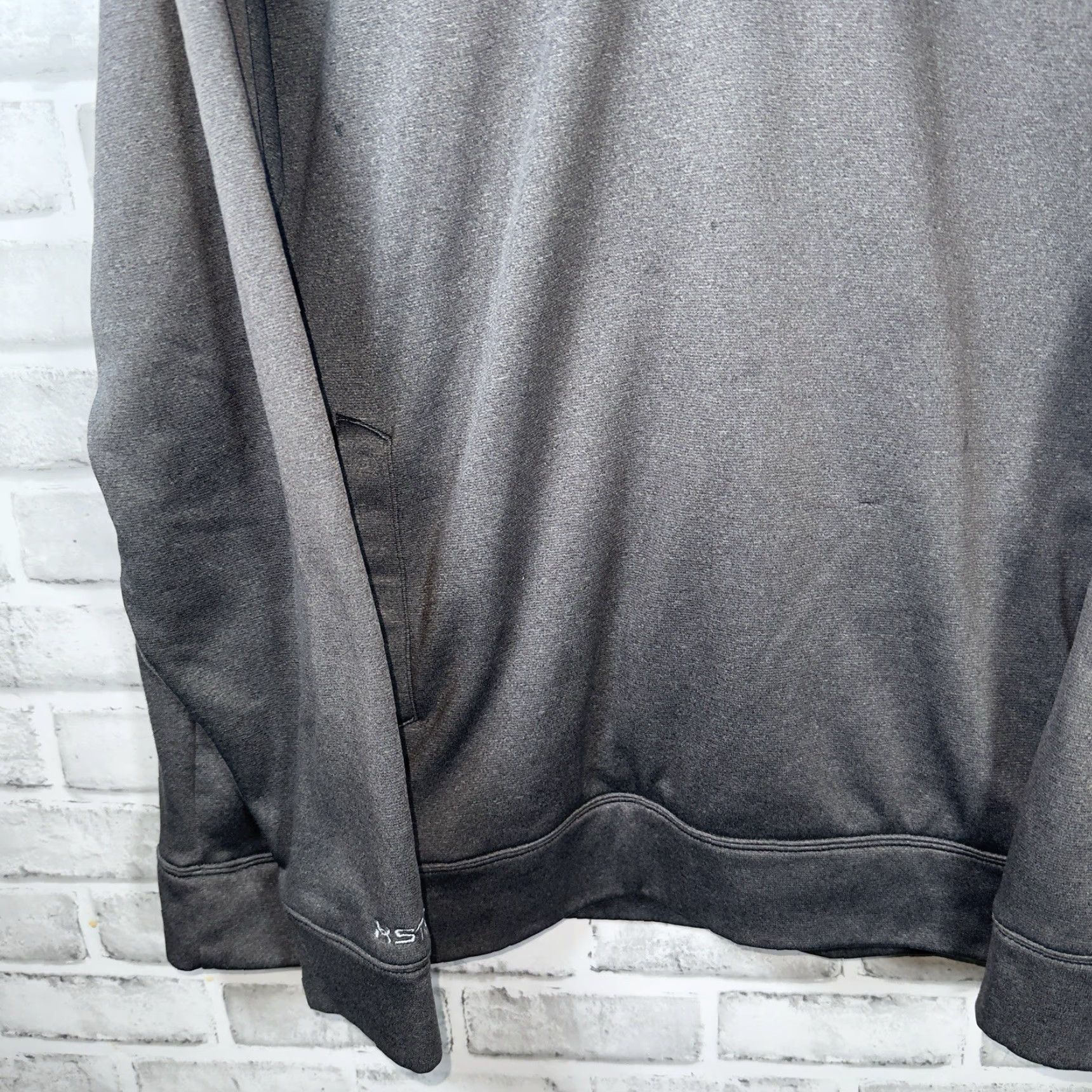 Under Armour Under Armour Loose Coolgear Gray Half-Zip Pullover Jacket Mens Size XL Size US XL / EU 56 / 4 - 3 Thumbnail