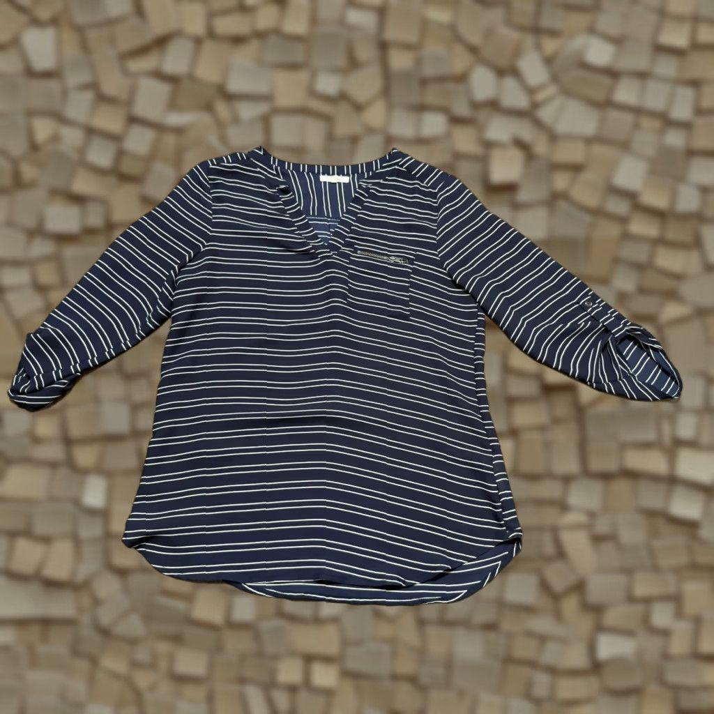 Vintage Maurices Shirt Women Small Blue White Striped 3/4 Sleeve V-Neck Blouse Size S / US 4 / IT 40 - 1 Thumbnail