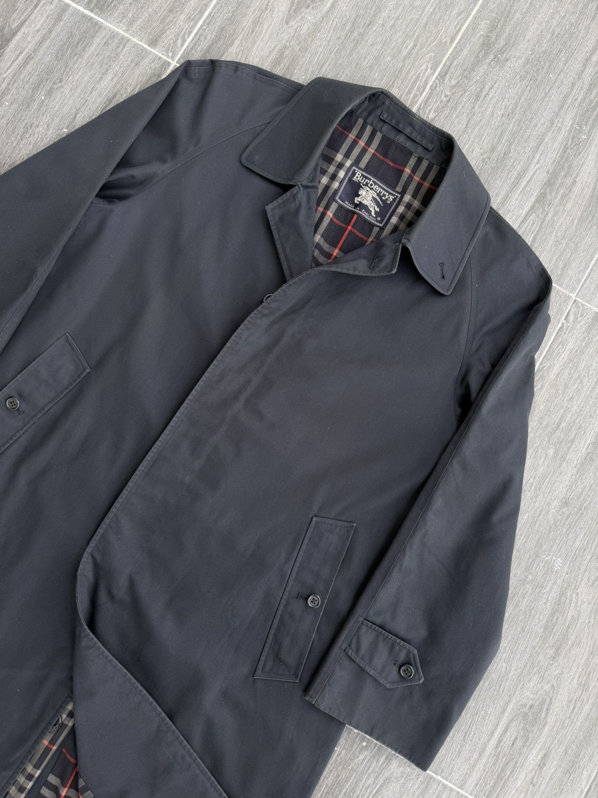 Burberry 1990s Burberrys Nova Check Coat Made in England Casual Style Size L / US 10 / IT 46 - 2 Thumbnail