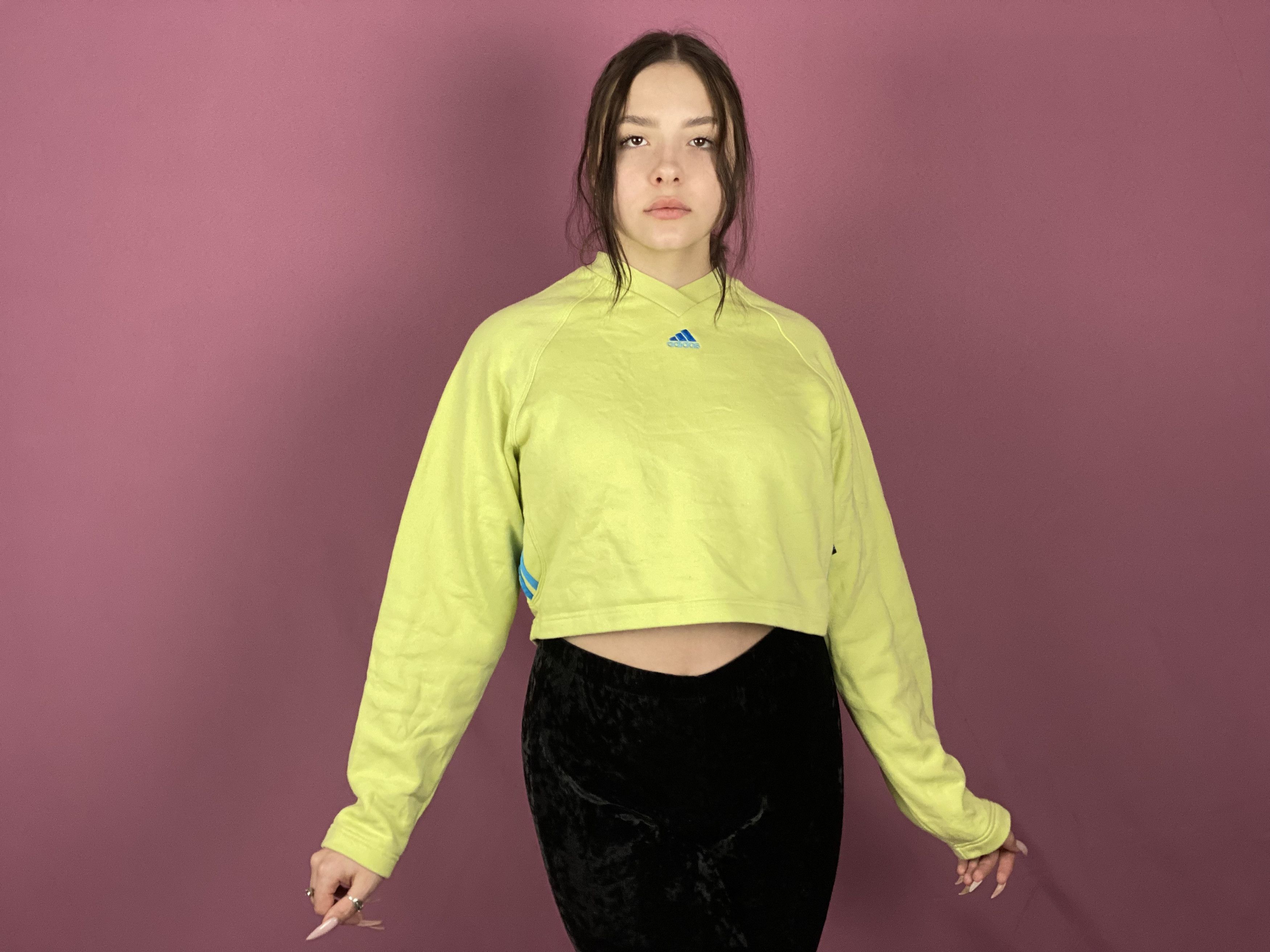 Adidas × Vintage 90s Adidas Vintage Girls Cropped Sweatshirt - XL Size XL / US 12-14 / IT 48-50 - 4 Thumbnail