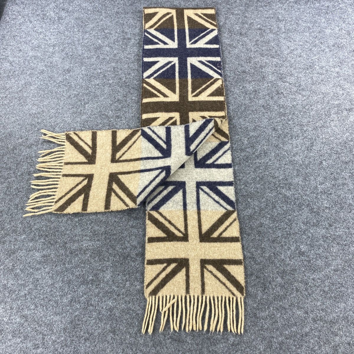Vintage Glen Prince Scarf # Muffler # Neckwear # D562 Size ONE SIZE - 9 Thumbnail