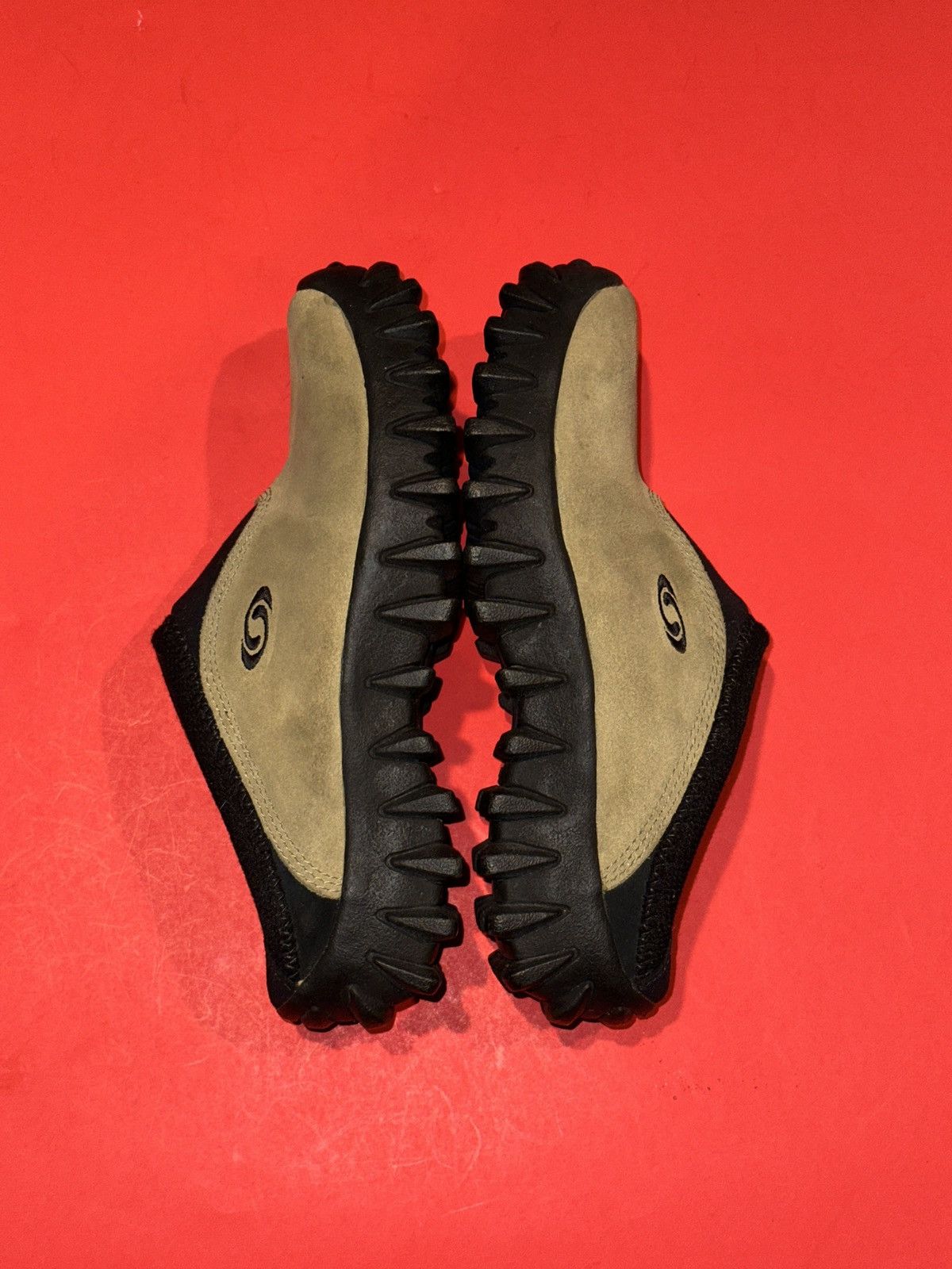 Salomon Y2K Salomon Women’s Snow Clog Olive Suede Mule Contagrip 6 Size US 6 / IT 36 - 4 Thumbnail