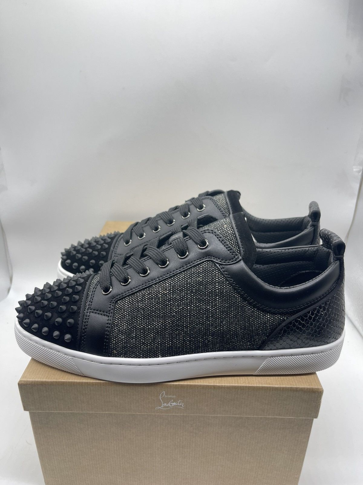 Christian Louboutin Christian Louboutin junior spike Orlato Size US 10 / EU 43 - 3 Thumbnail