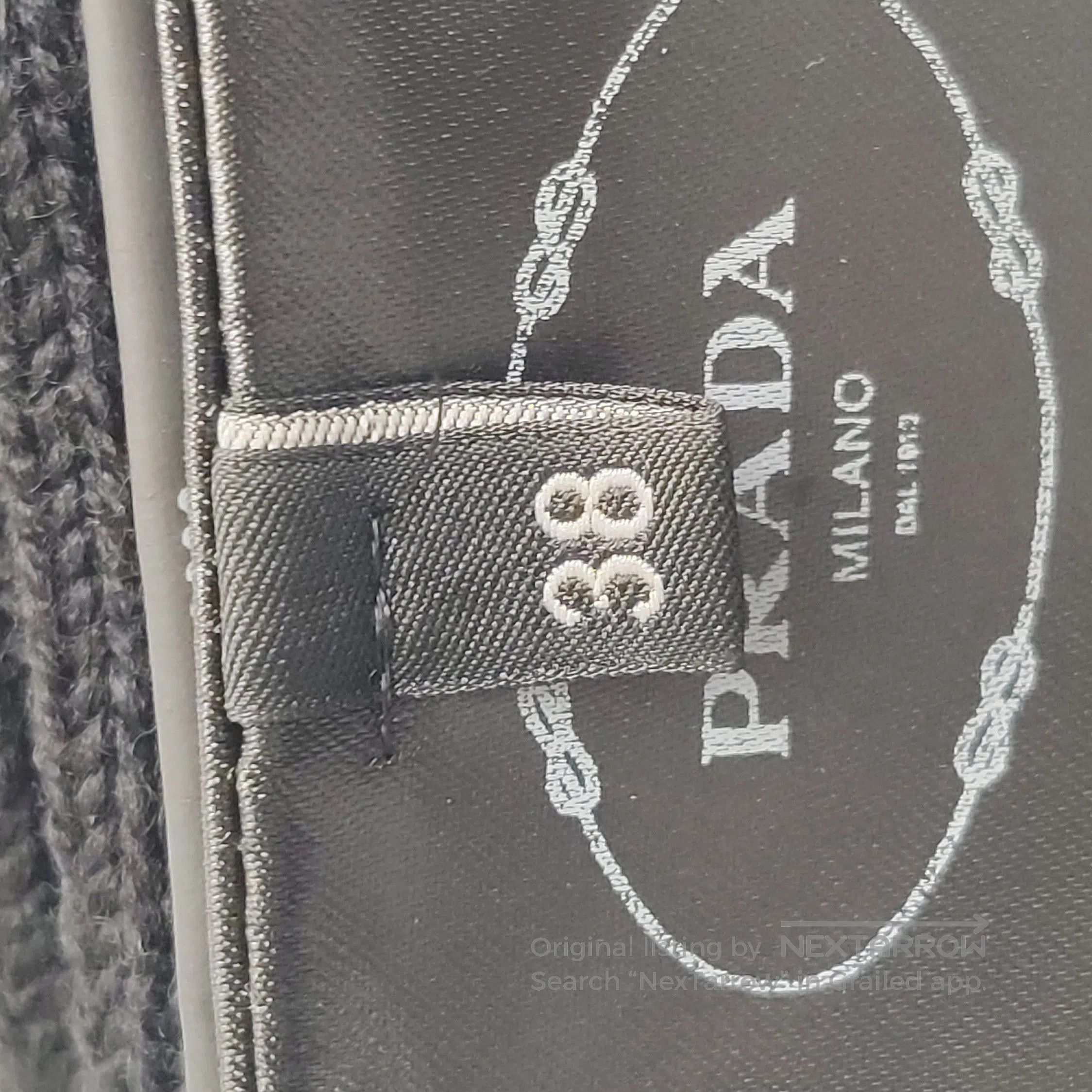 Prada Prada Black Logo Knit Crop Top . Size S / US 4 / IT 40 - 7 Thumbnail