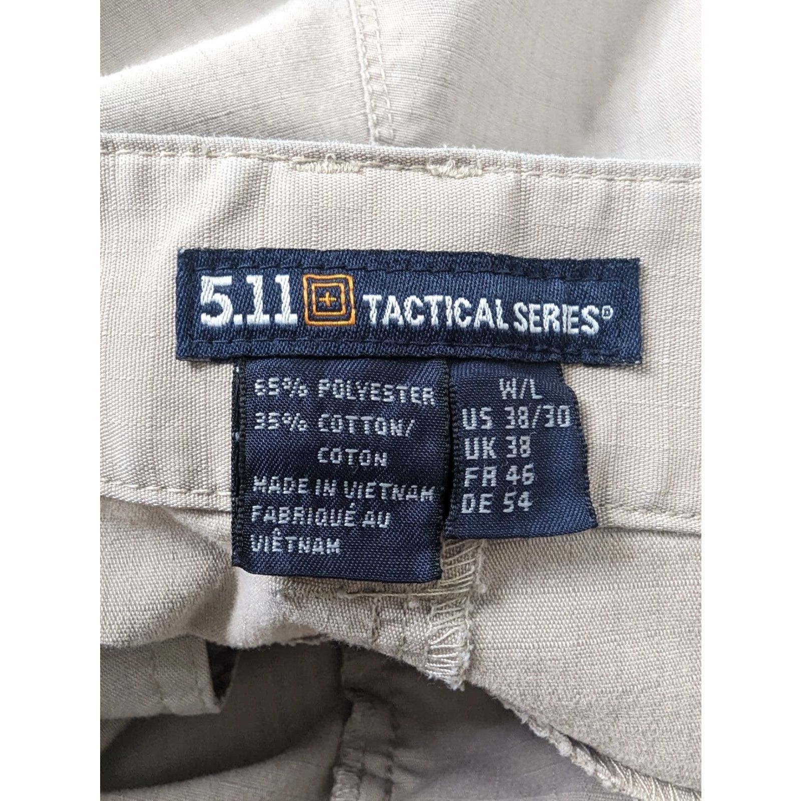 Vintage 5.11 Tactical Pants Cargo Beige Khaki Ripstop 38 x 30 Workwear Regular Mens Pants Size US 38 / EU 54 - 3 Thumbnail