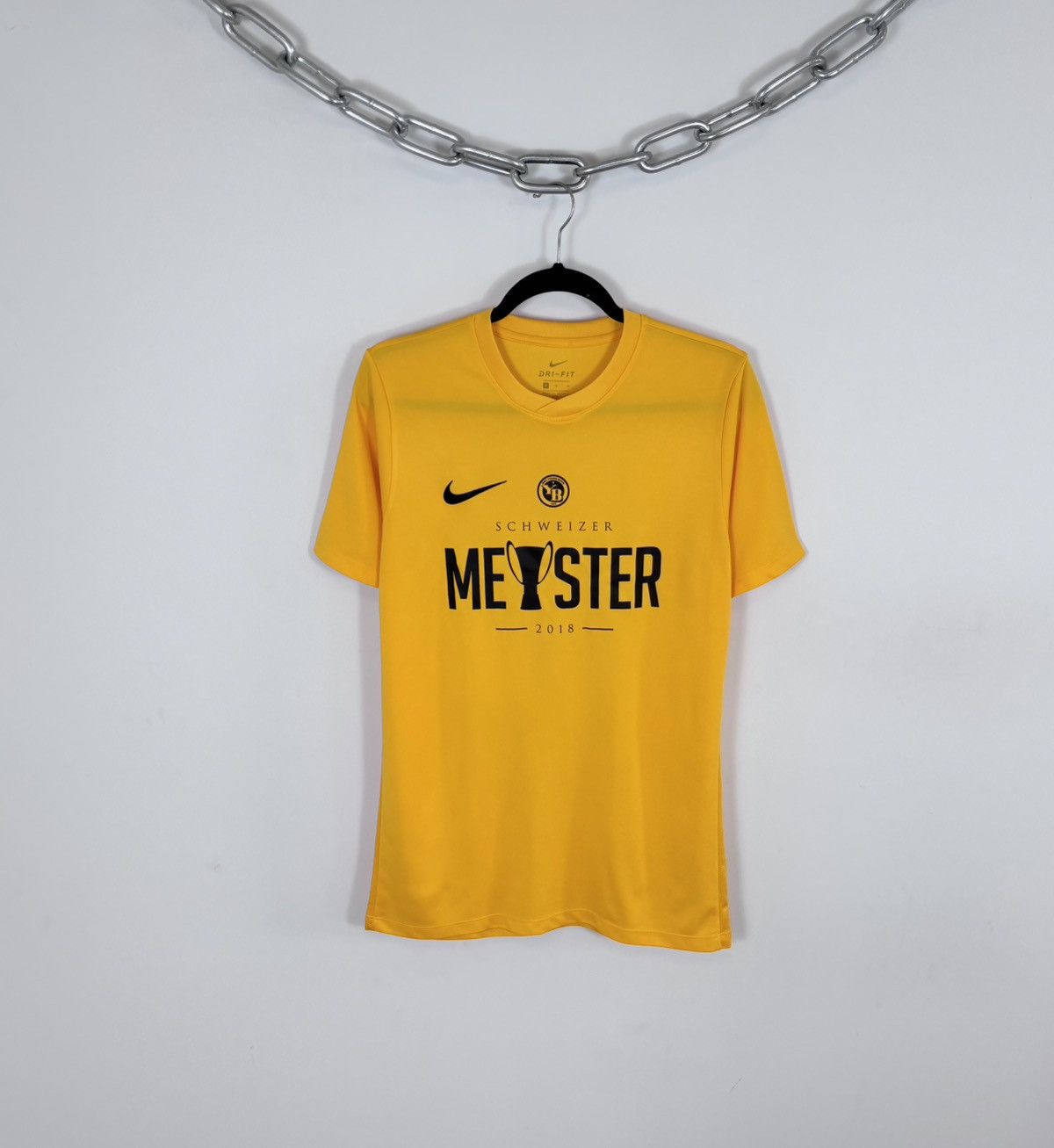 Nike Nike Young Boys Switzerland 2018 #12 Football Soccer Jersey Size US M / EU 48-50 / 2 - 1 Thumbnail