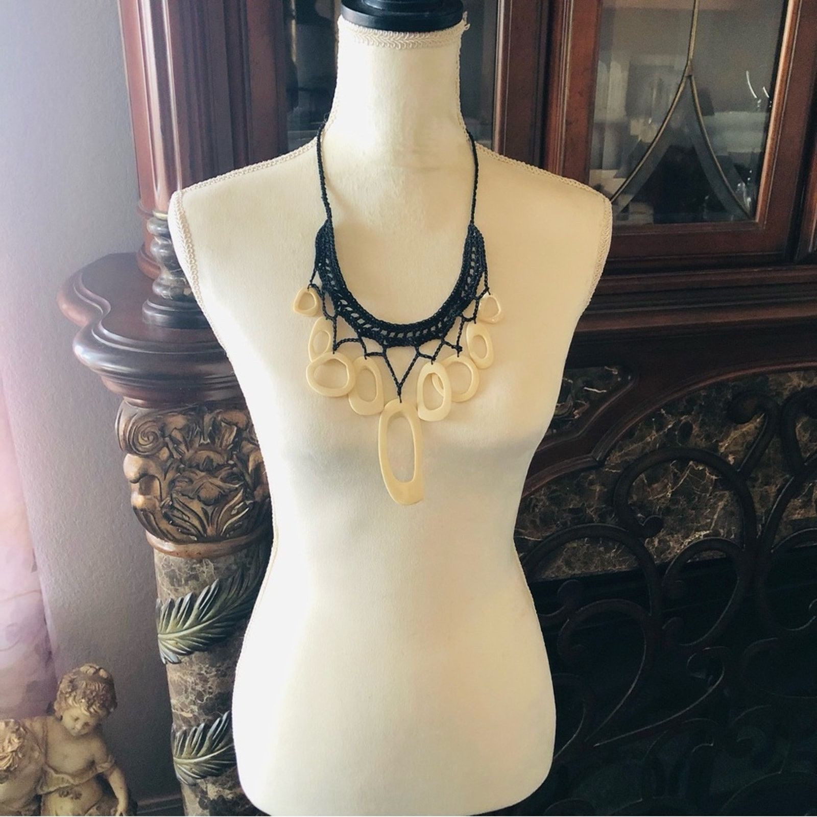Handmade Handcrafted crochet simulated bone disc necklace Size ONE SIZE - 6 Thumbnail