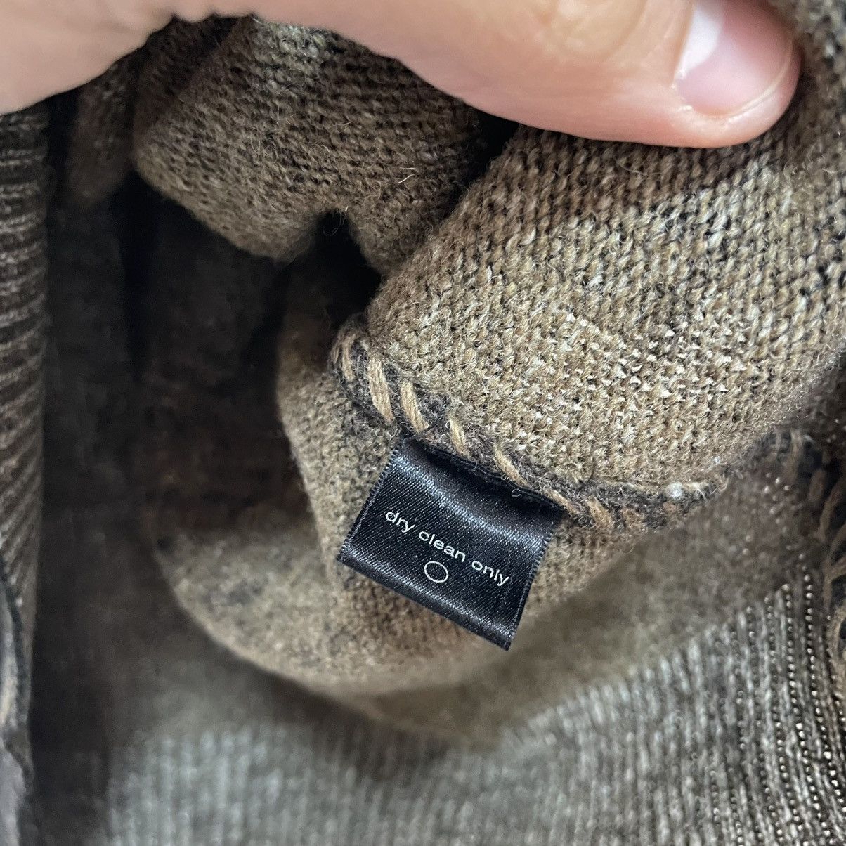 John Varvatos JOHN VARVATOS brown sweater vest cardigan Size US L / EU 52-54 / 3 - 4 Thumbnail