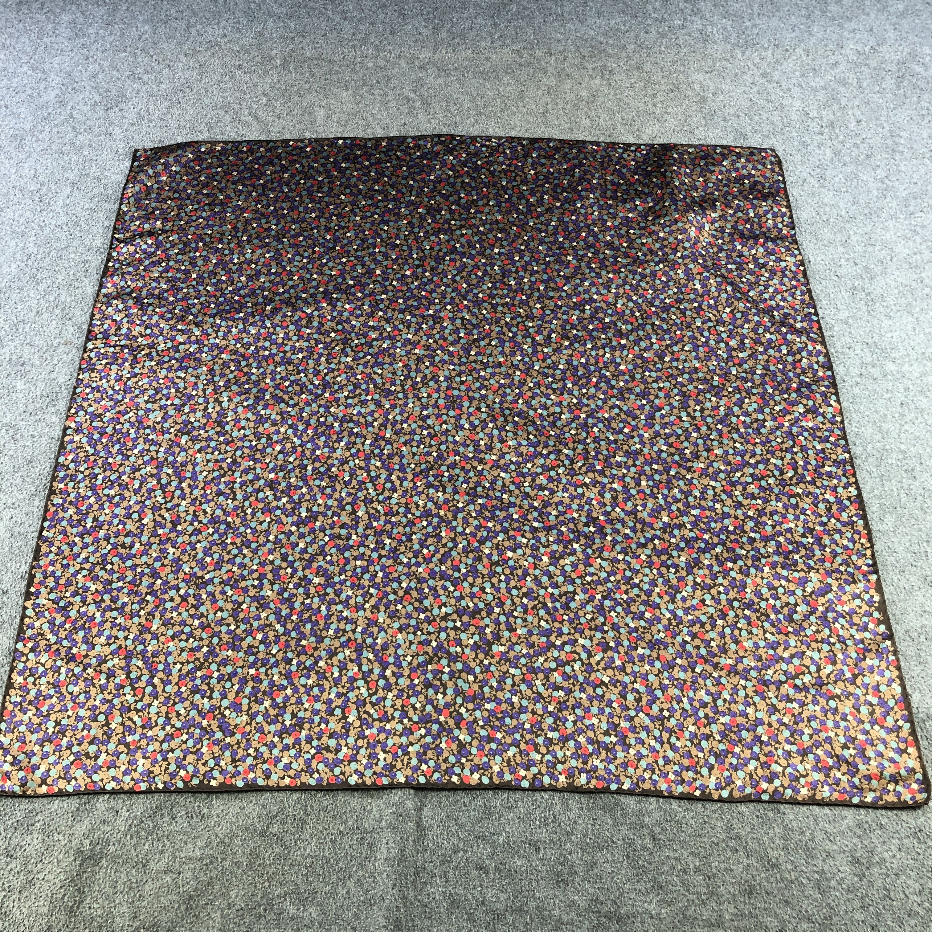Vintage Vintage Luxury Carnage Flowers Hand Rolled Silk Scarf M1277 Size ONE SIZE - 2 Thumbnail