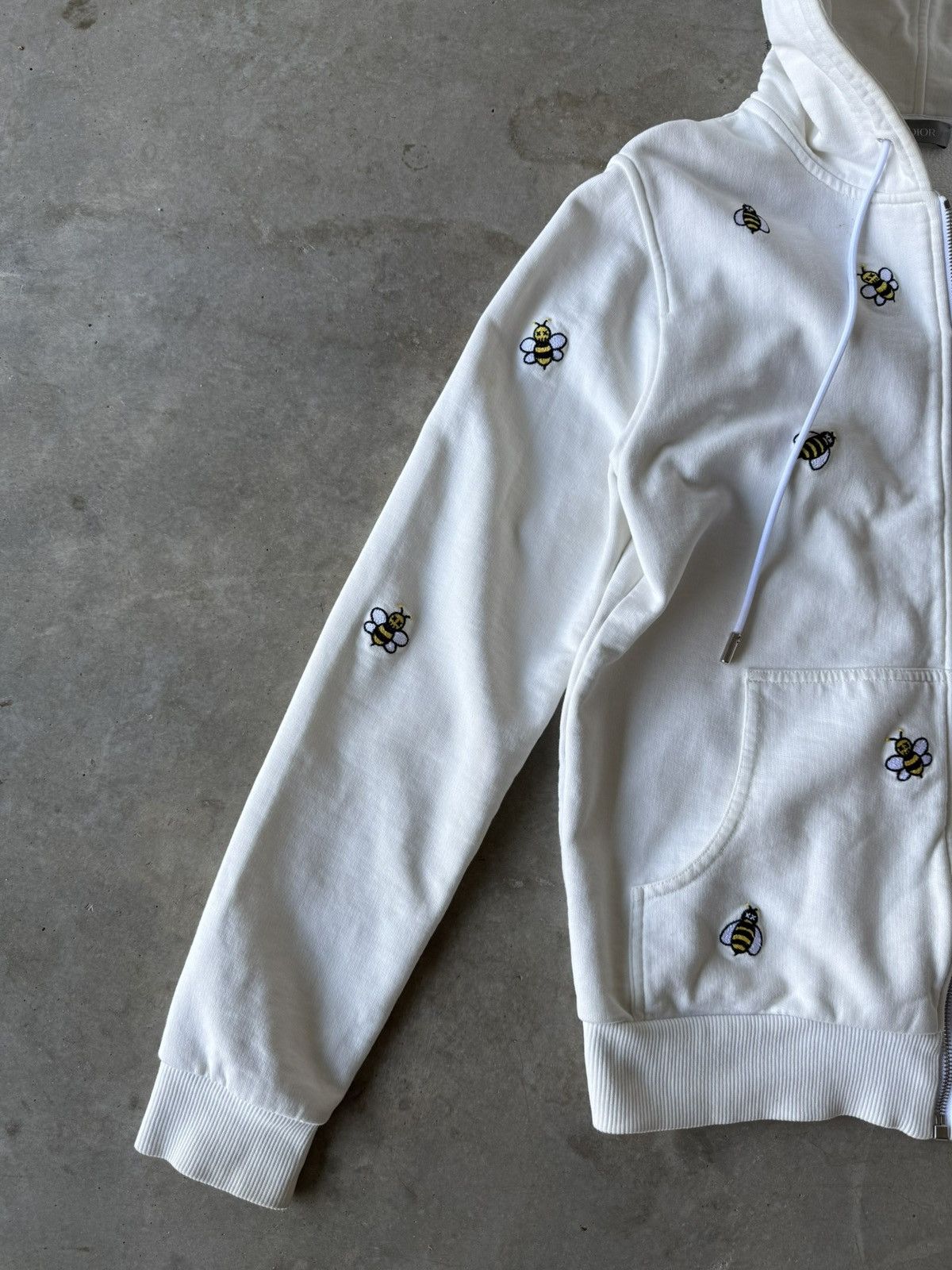 Dior × Kaws Dior Homme x KAWS SS19 Bee Zip Up Hoodie Size US S / EU 44-46 / 1 - 5 Thumbnail
