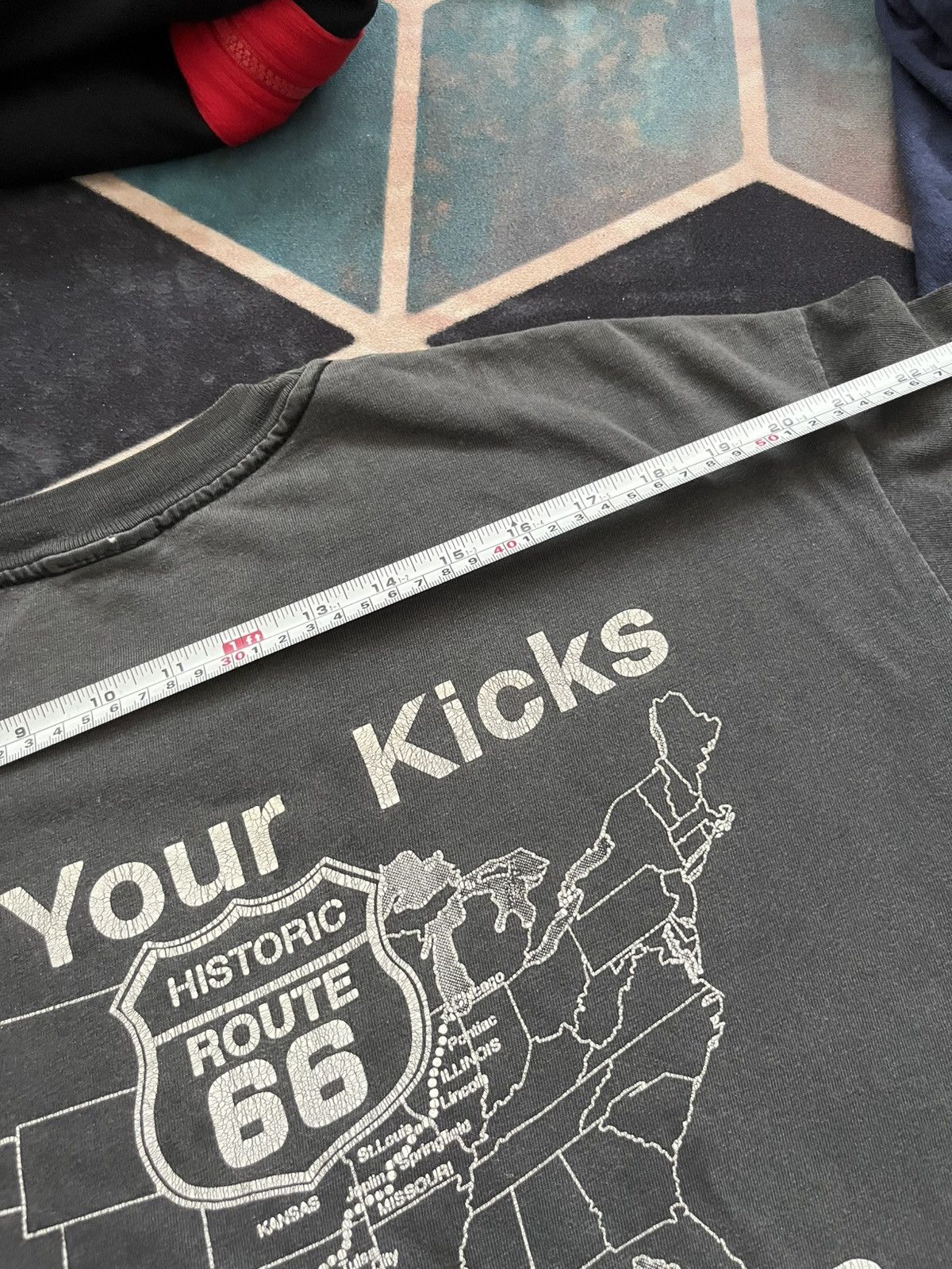 Rap Tees 💥Crazy Sunfaded Route 66 Backhit Get Your Kicks 1994 Size US L / EU 52-54 / 3 - 11 Thumbnail