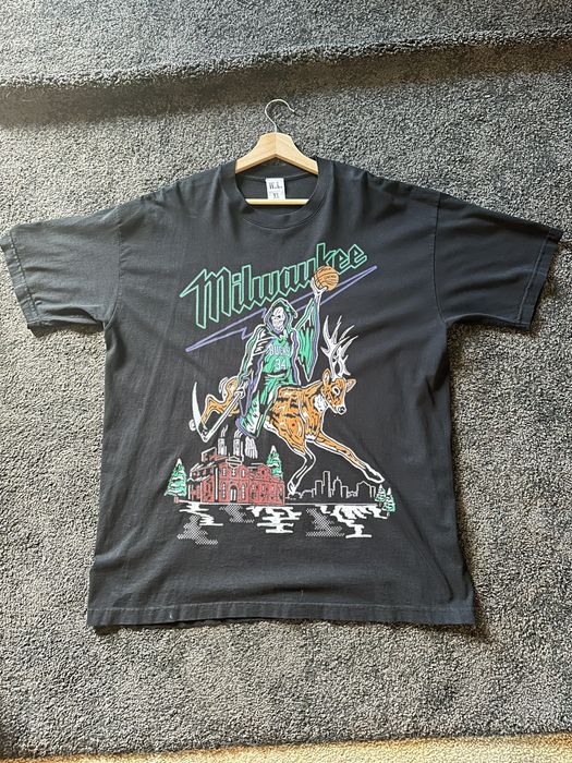 Warren Lotas Warren Lotas Milwaukee Bucks T | Grailed