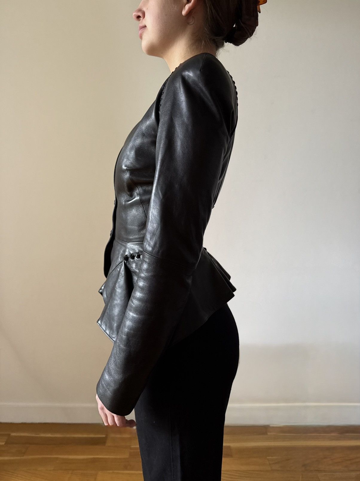 Alexander McQueen Alexander McQueen Leather Jacket Biker Black Fashion Size XS / US 0-2 / IT 36-38 - 4 Thumbnail