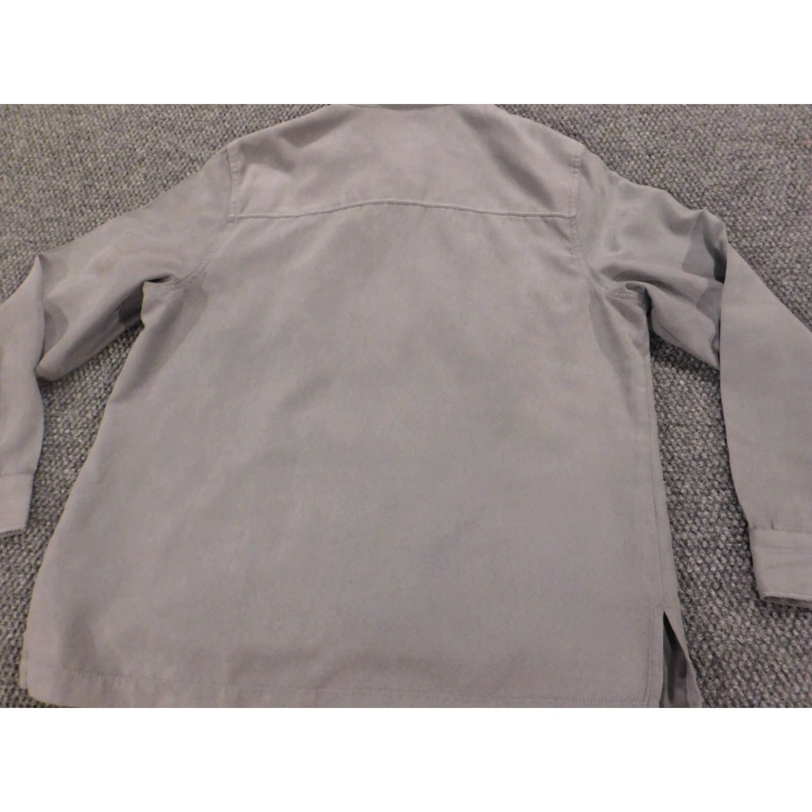 Croft & Barrow Croft & Barrow Womens Button-Up Blouse L Gray Casual Style Shirt Womens Large Gray Button-Up Top Size L / US 10 / IT 46 - 7 Thumbnail
